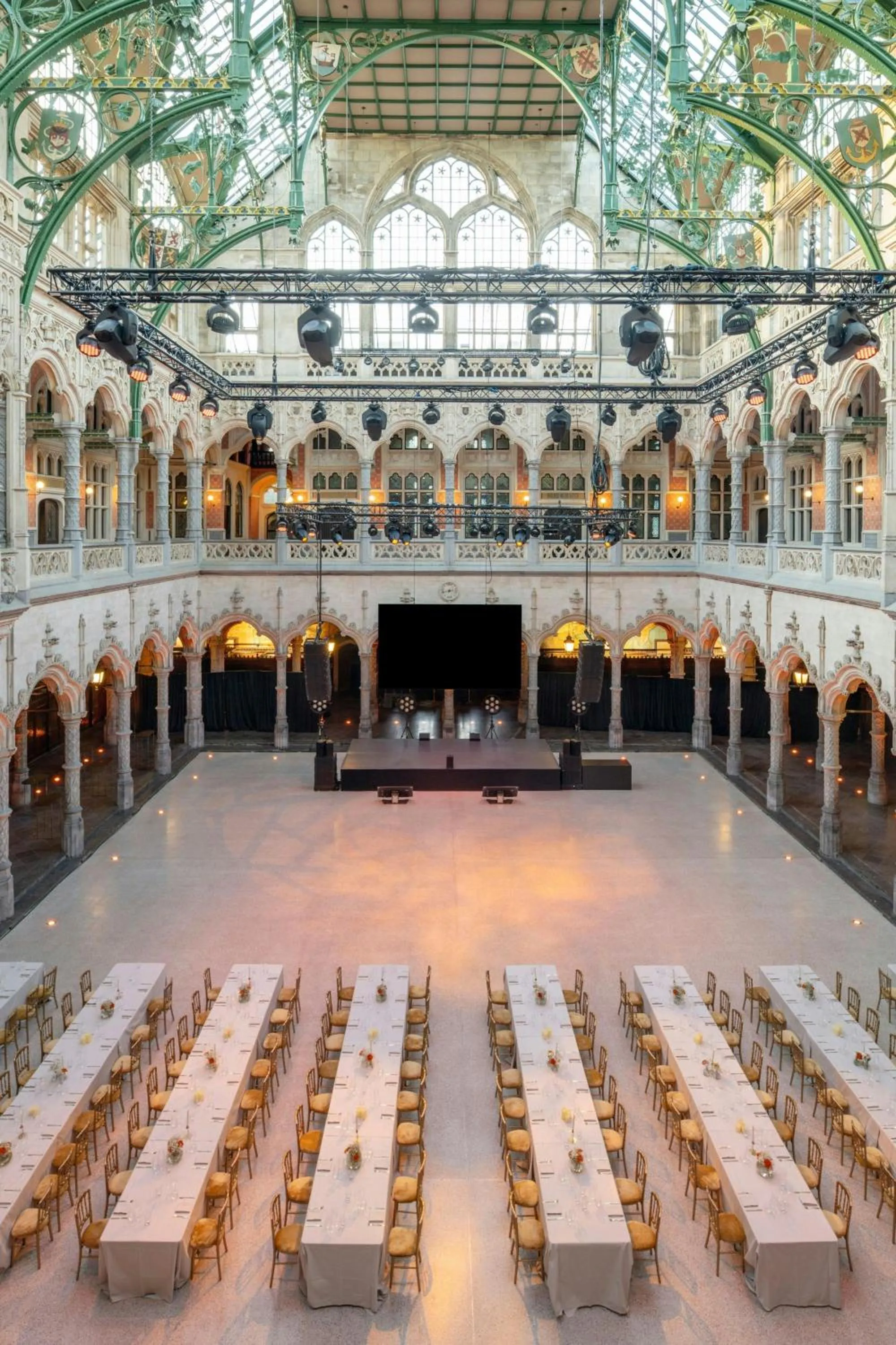 Meeting/conference room in Sapphire House Antwerp, Autograph Collection