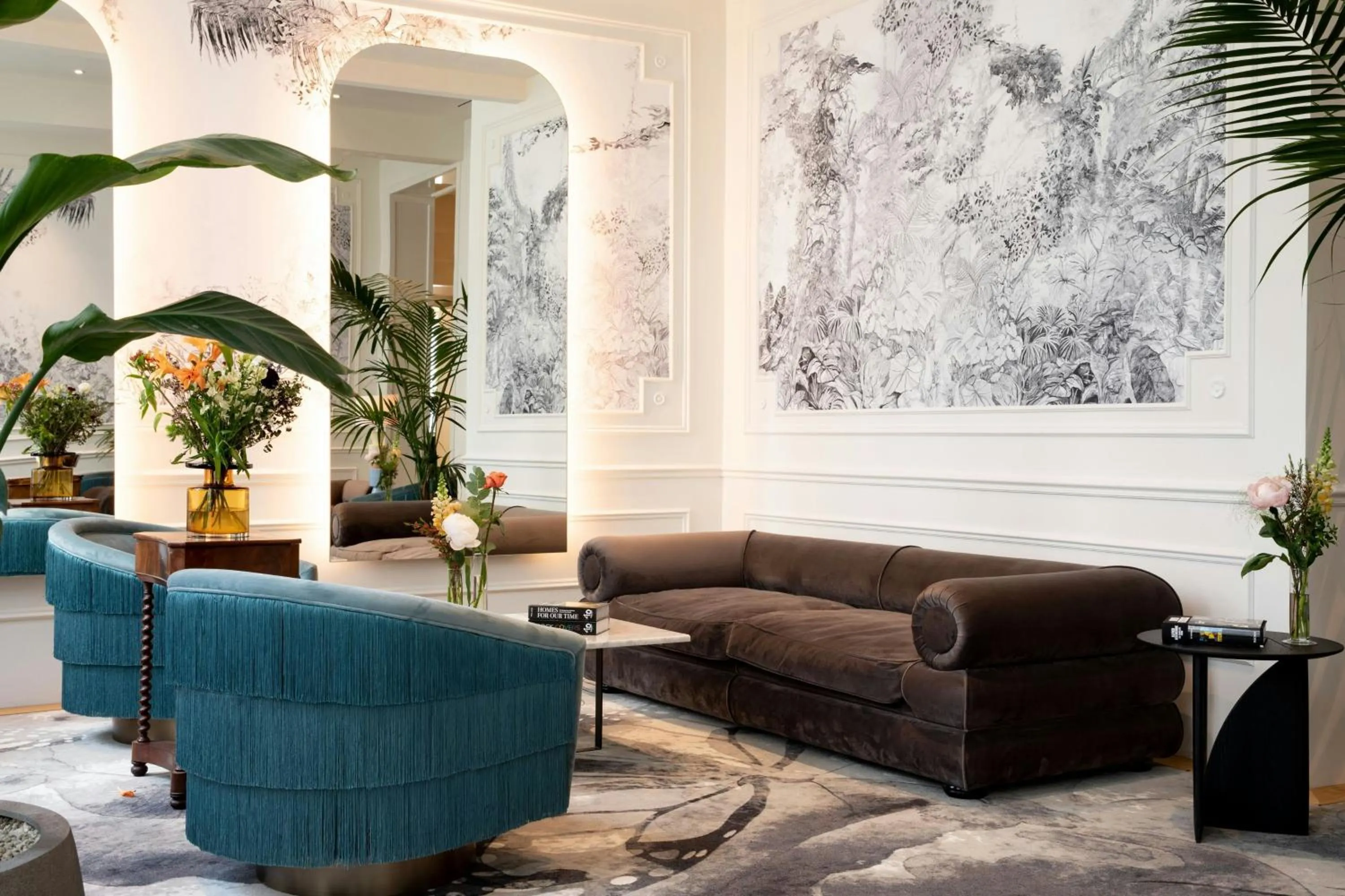Lounge or bar in Sapphire House Antwerp, Autograph Collection