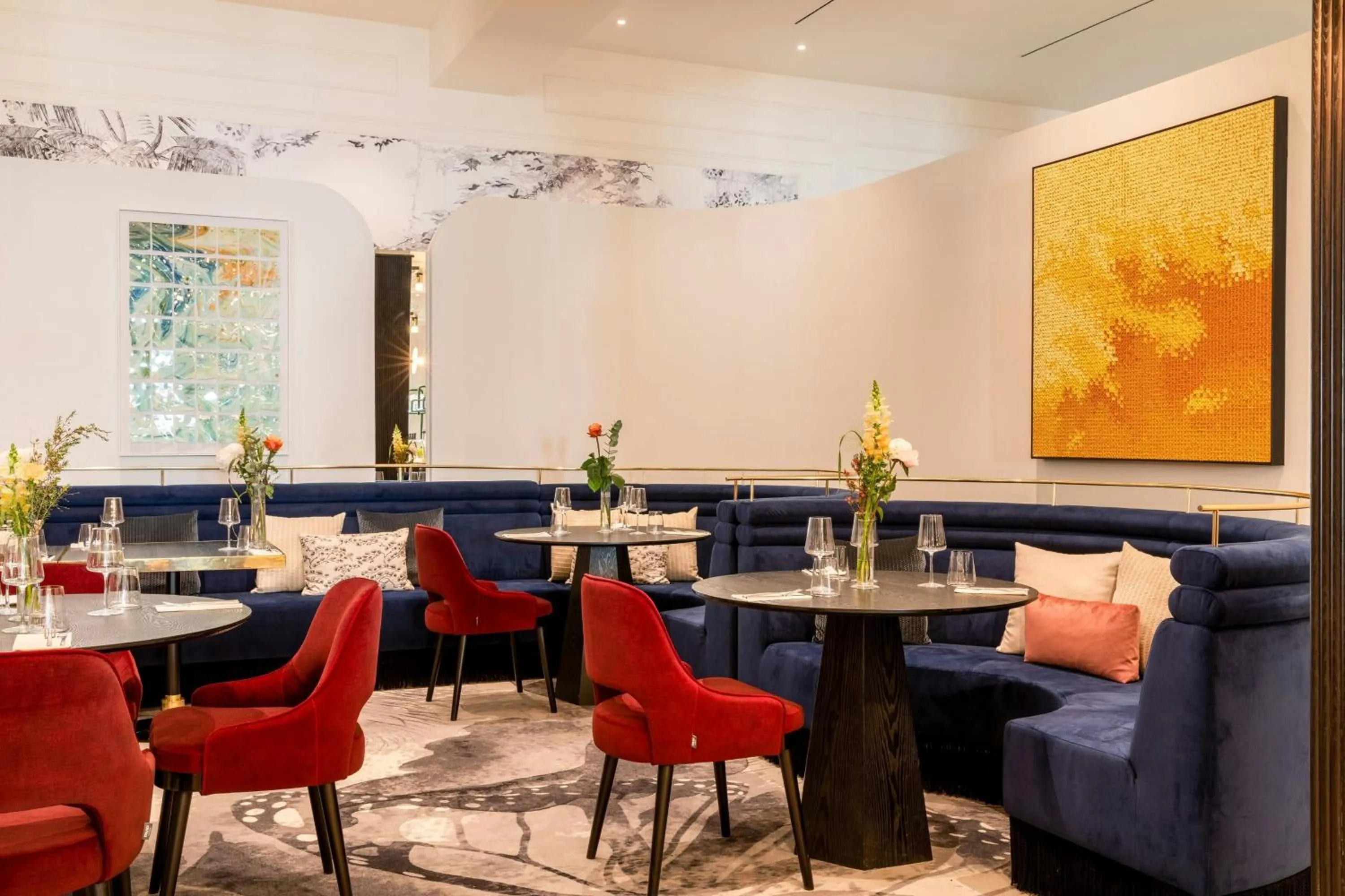 Restaurant/places to eat in Sapphire House Antwerp, Autograph Collection