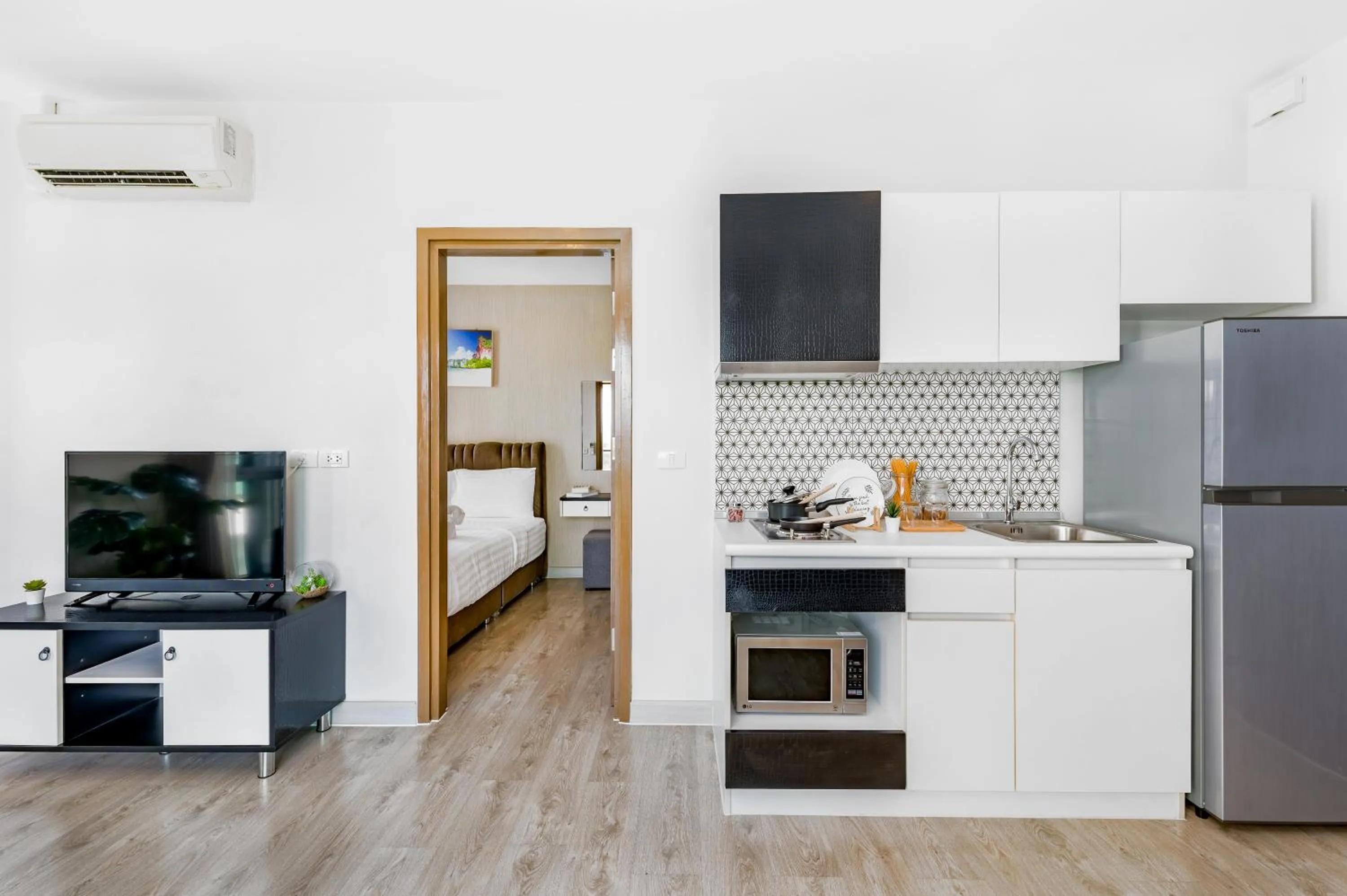 TV and multimedia in Wyndham Phuket Airport