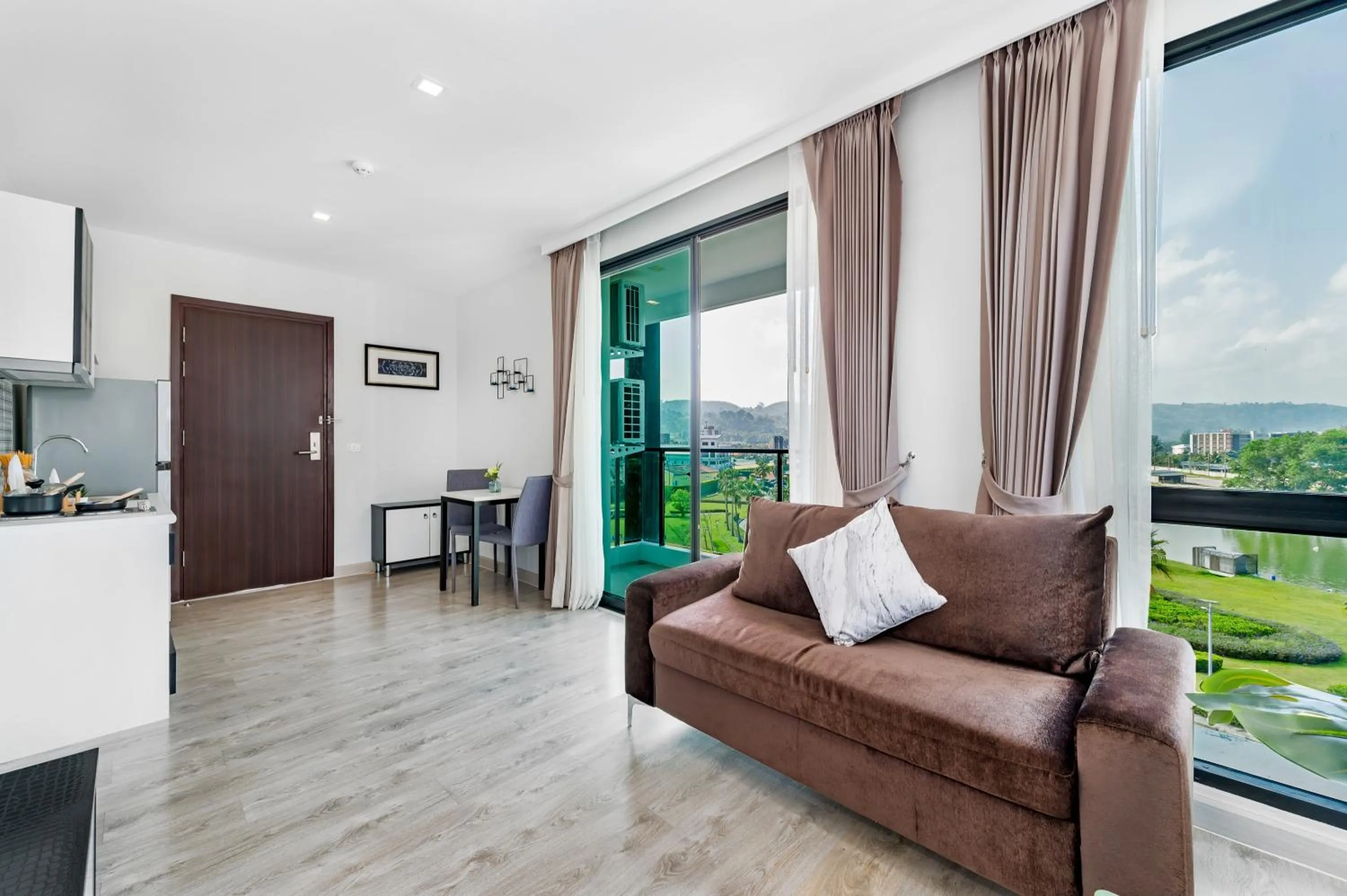 Living room in Wyndham Phuket Airport