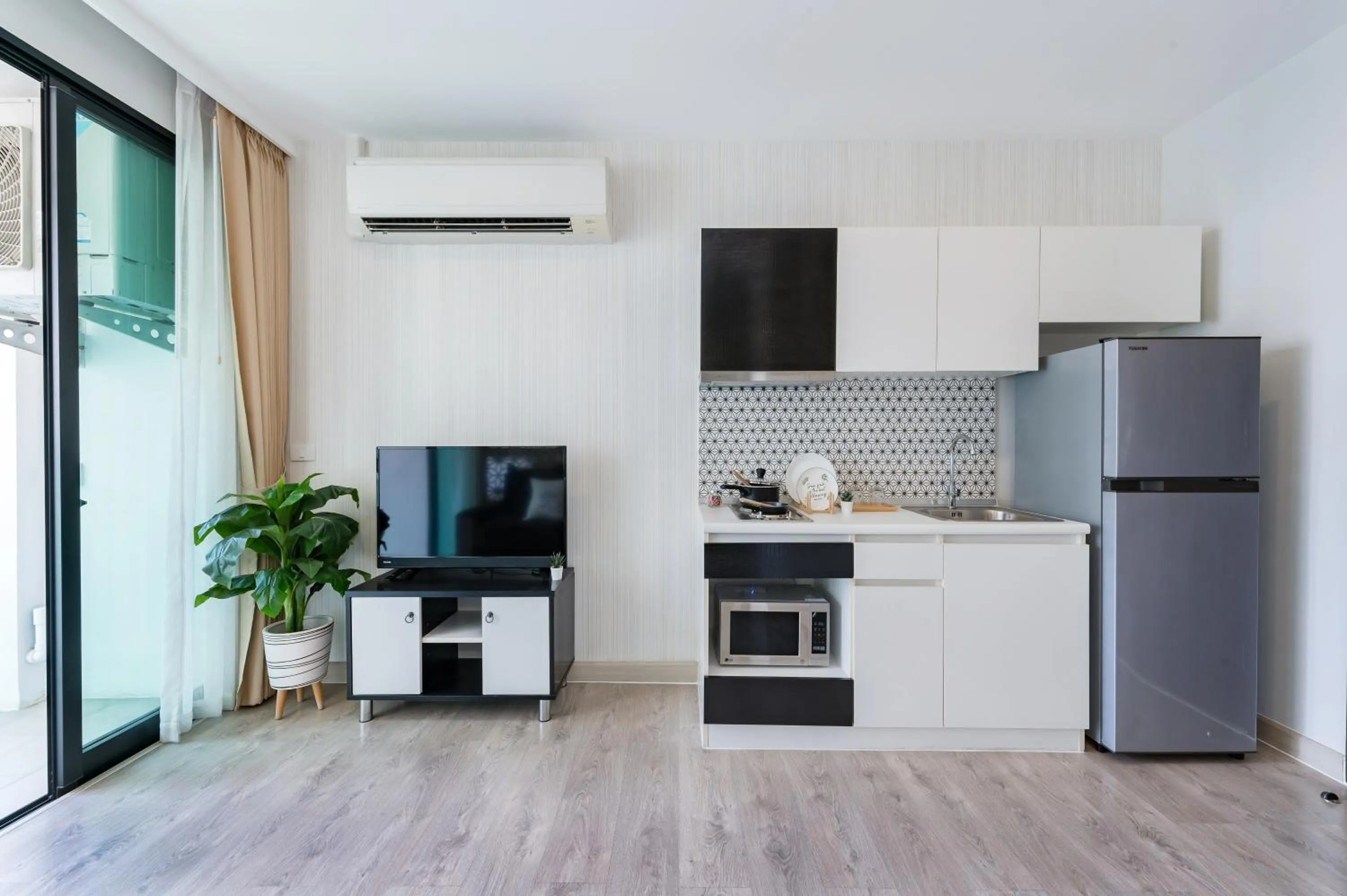 Kitchen or kitchenette in Wyndham Phuket Airport