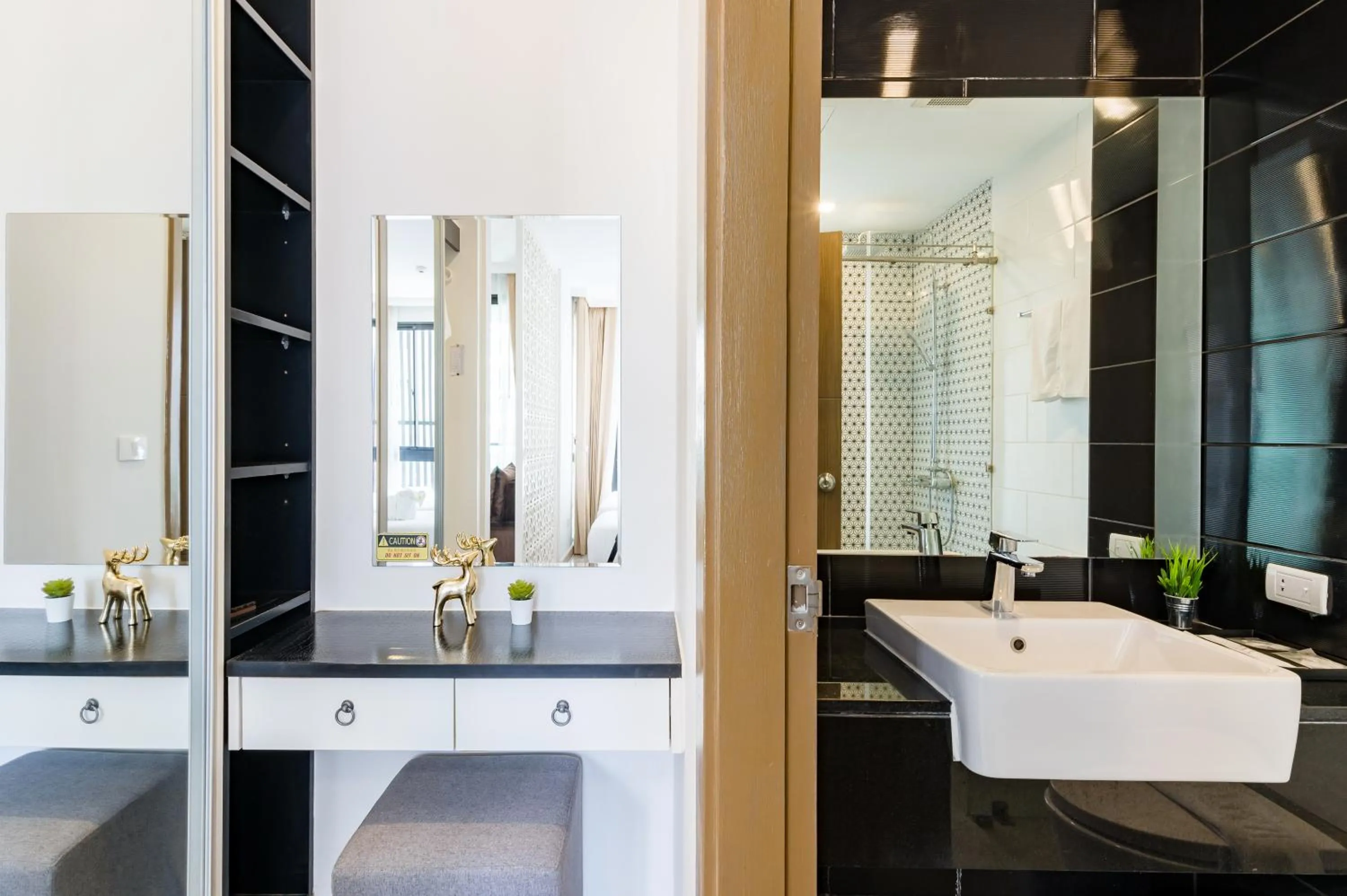 Bathroom in Wyndham Phuket Airport