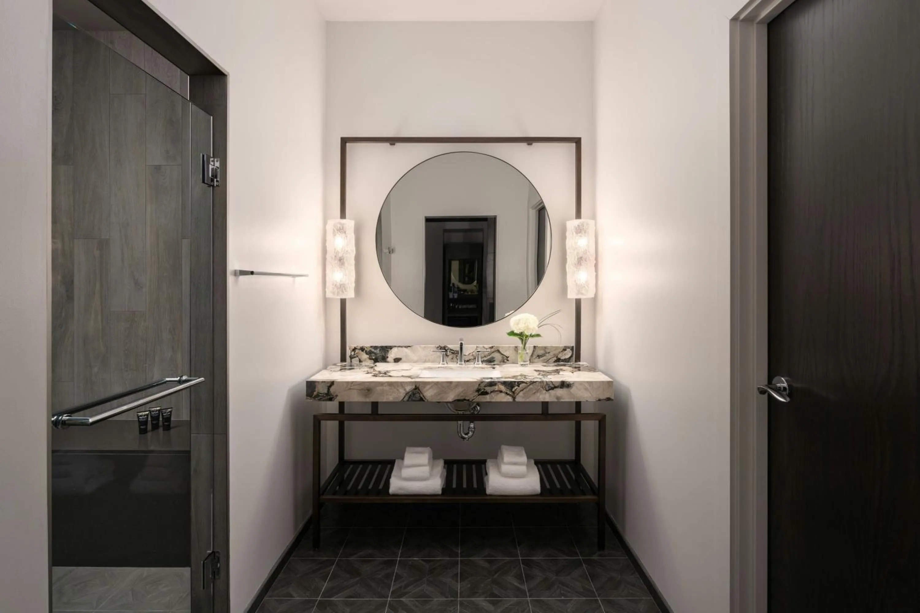 Bathroom in Grand Bohemian Lodge Greenville, Autograph Collection