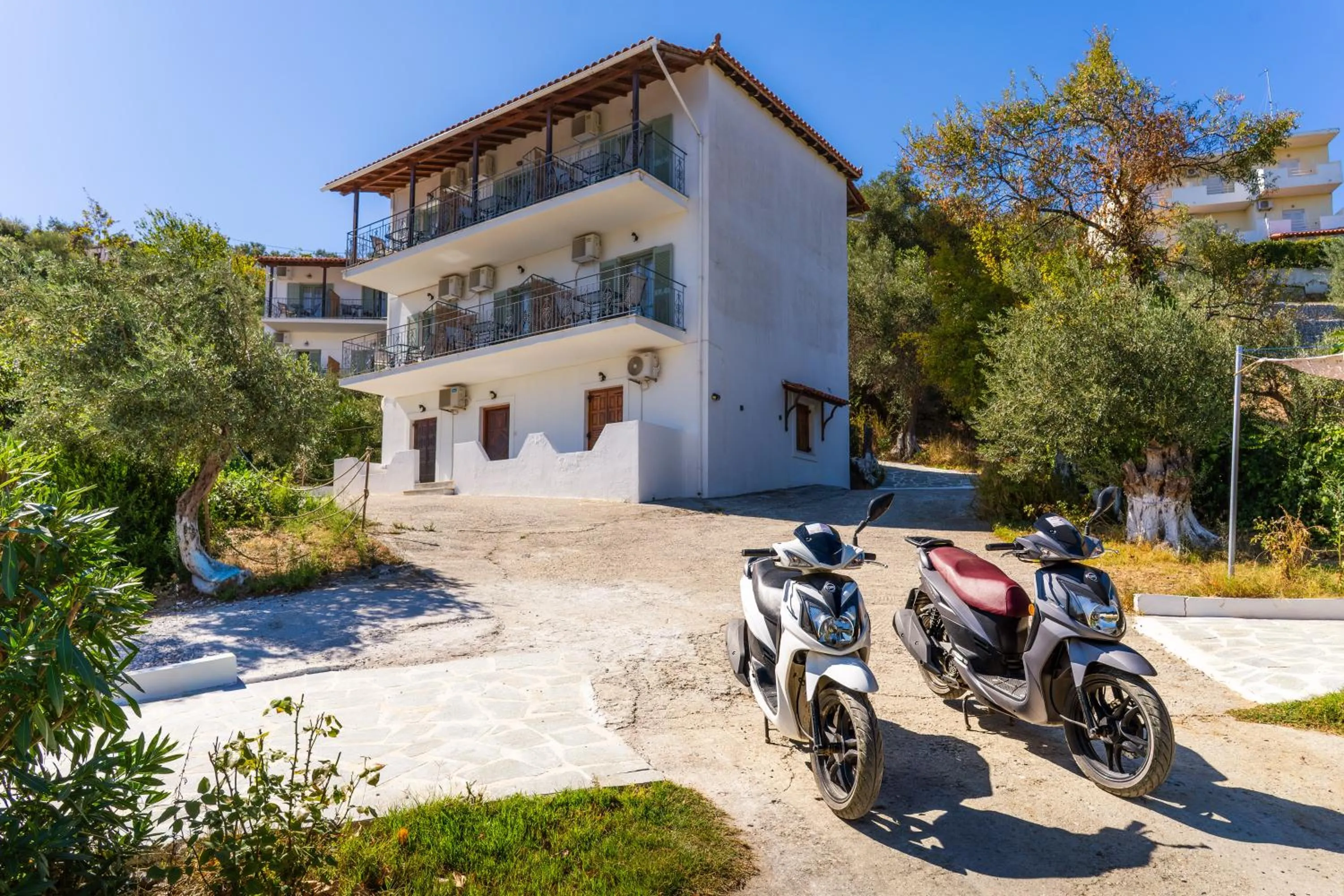 Skiathos Country Studios