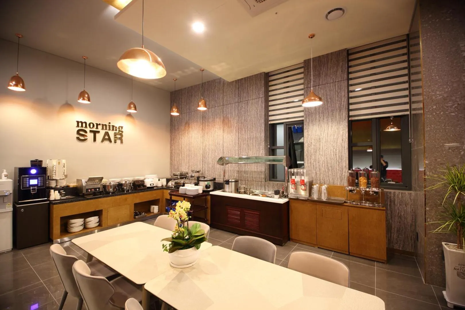 Restaurant/places to eat in Gimpo Stavia