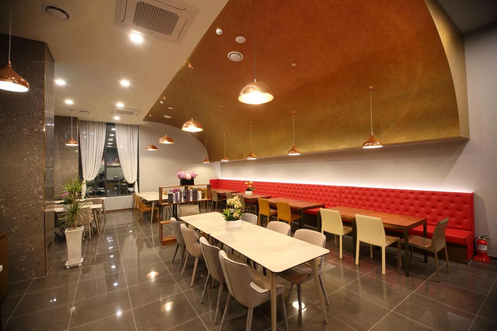 Restaurant/places to eat in Gimpo Stavia