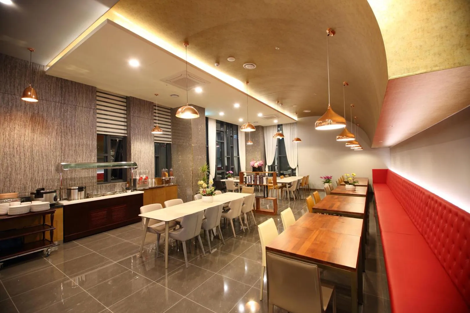 Restaurant/places to eat in Gimpo Stavia