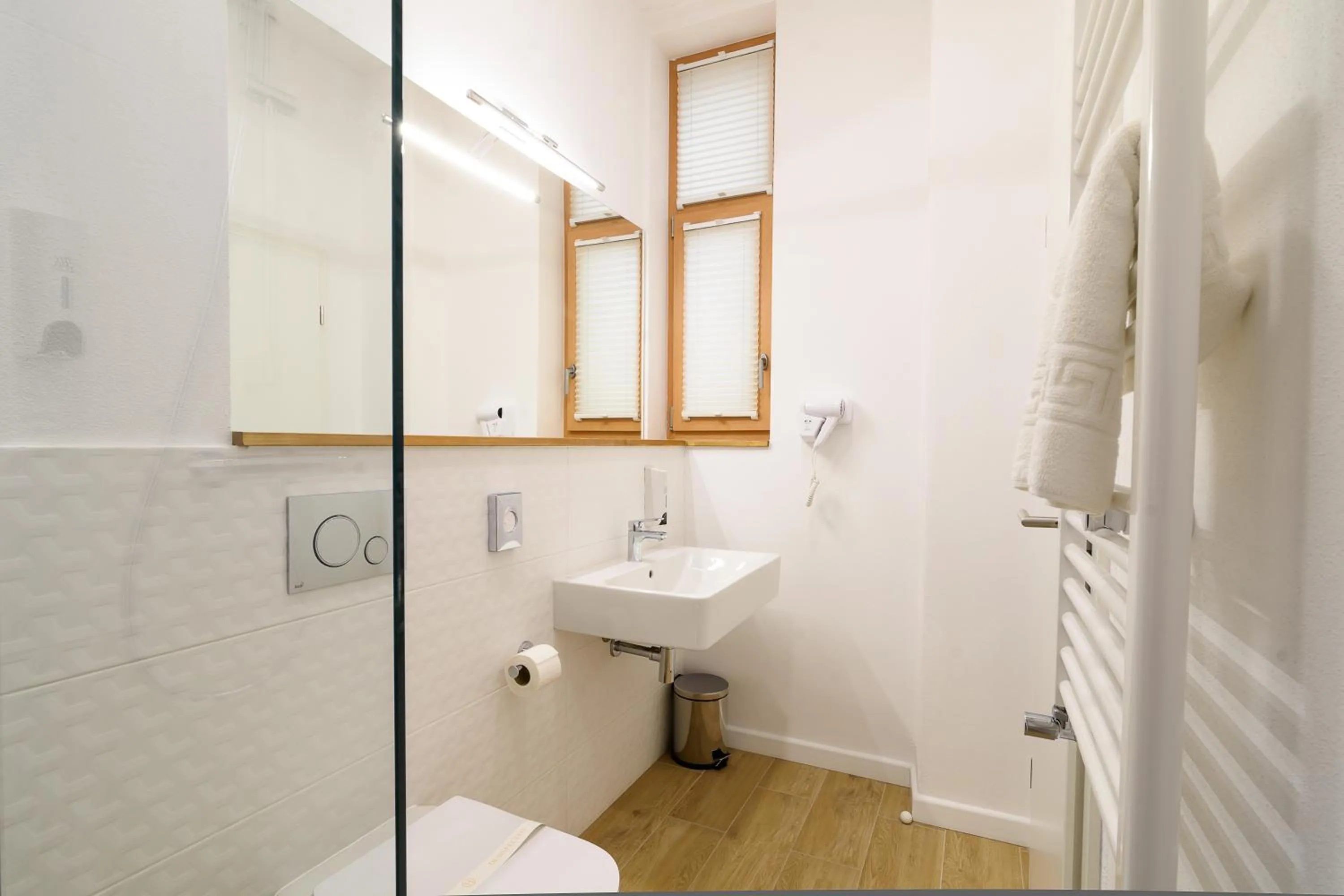 Shower in Hotel Urban