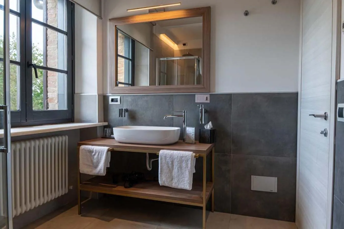 Shower in Le Cappuccinelle Suites&SPA