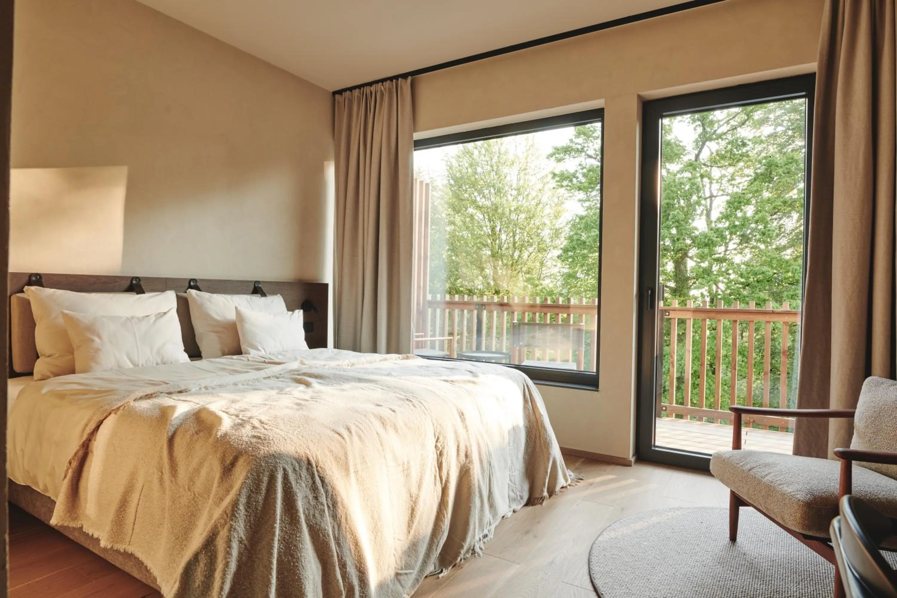 Photo of the whole room, Bed in Boutiquehotel DAS ZEITWERT