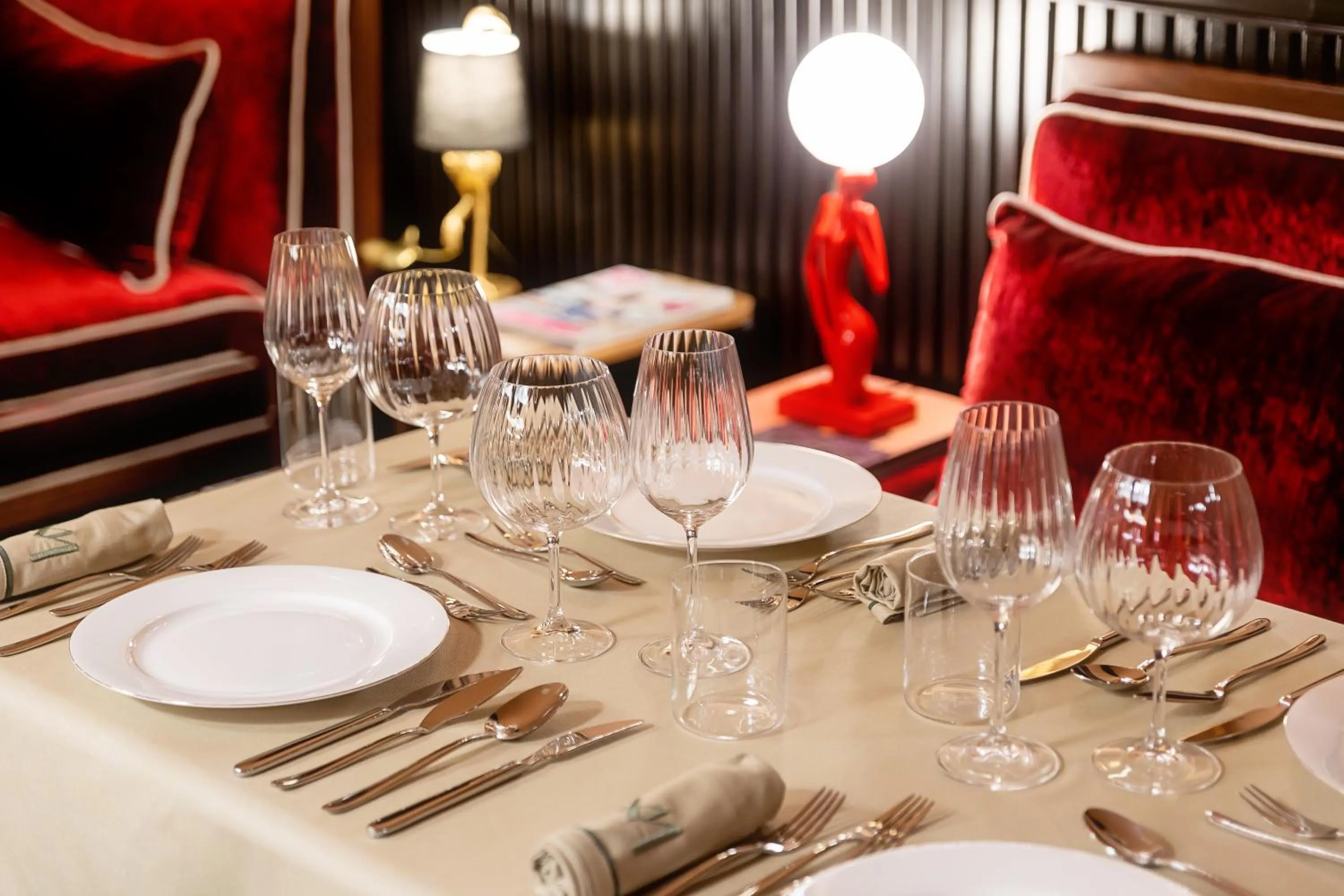 Restaurant/places to eat in Mert Boutique Hotel