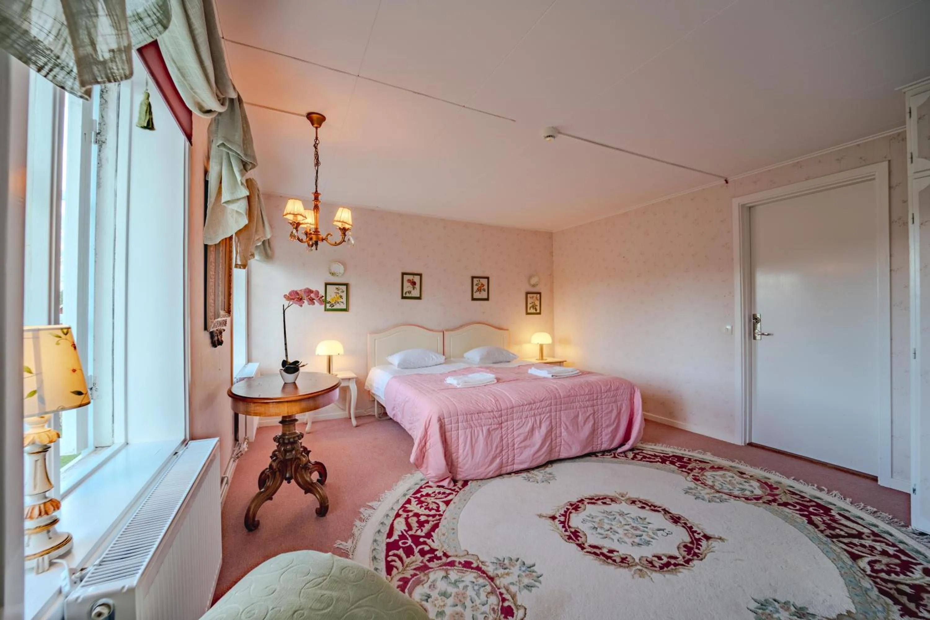 Bed in Svaneholm Hotel