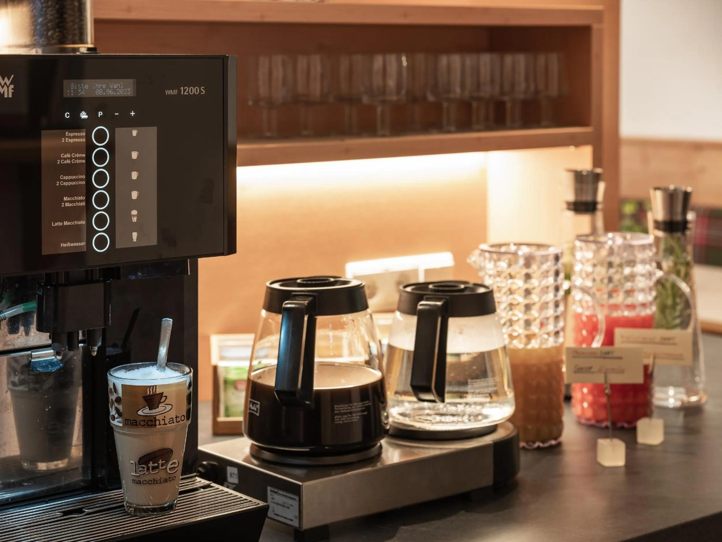 Breakfast in Hotel B&B Martha