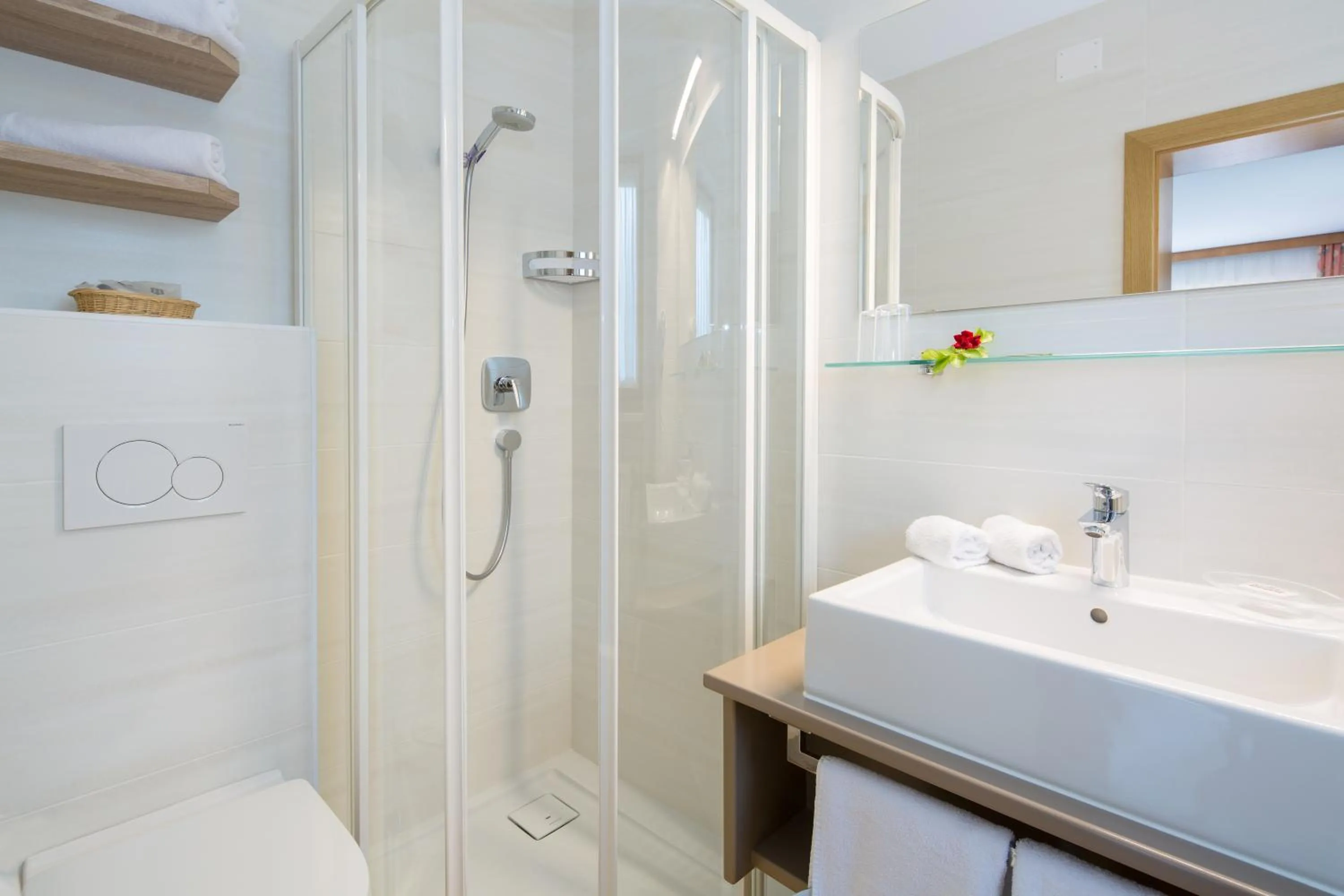 Shower in Hotel B&B Martha