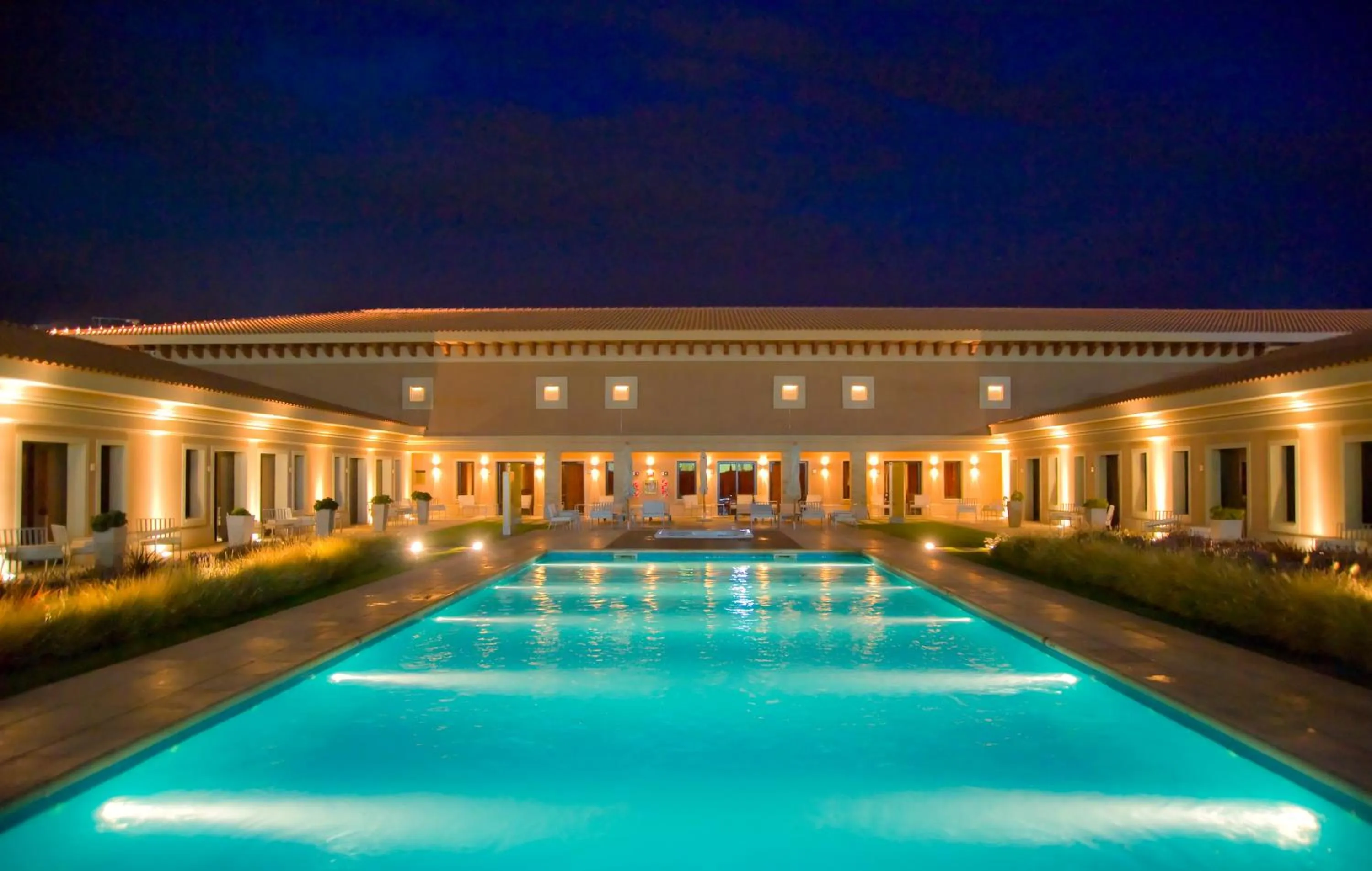 Facade/entrance in Hotel Casino Magic