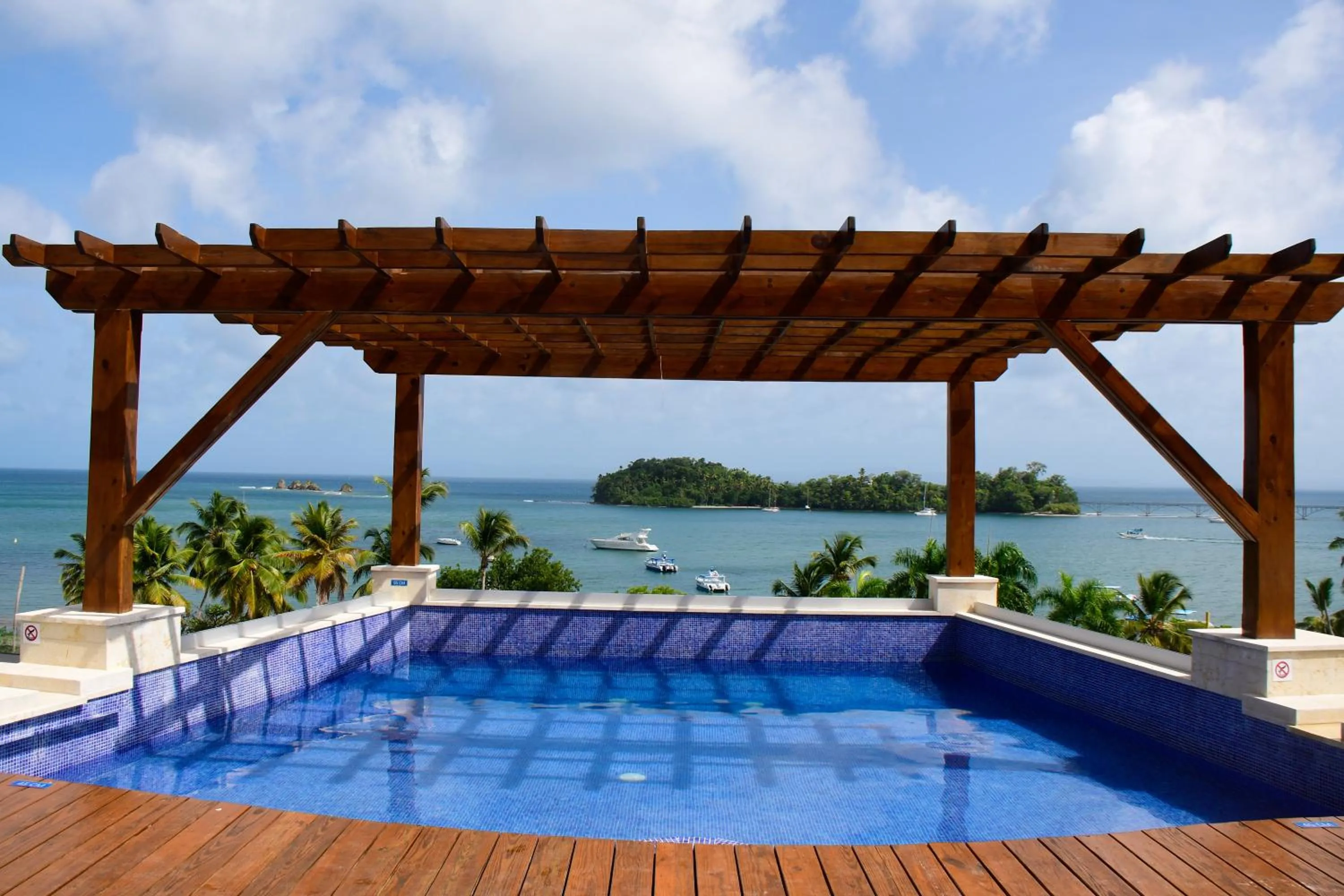 Day in Hacienda Samana Bay Hotel