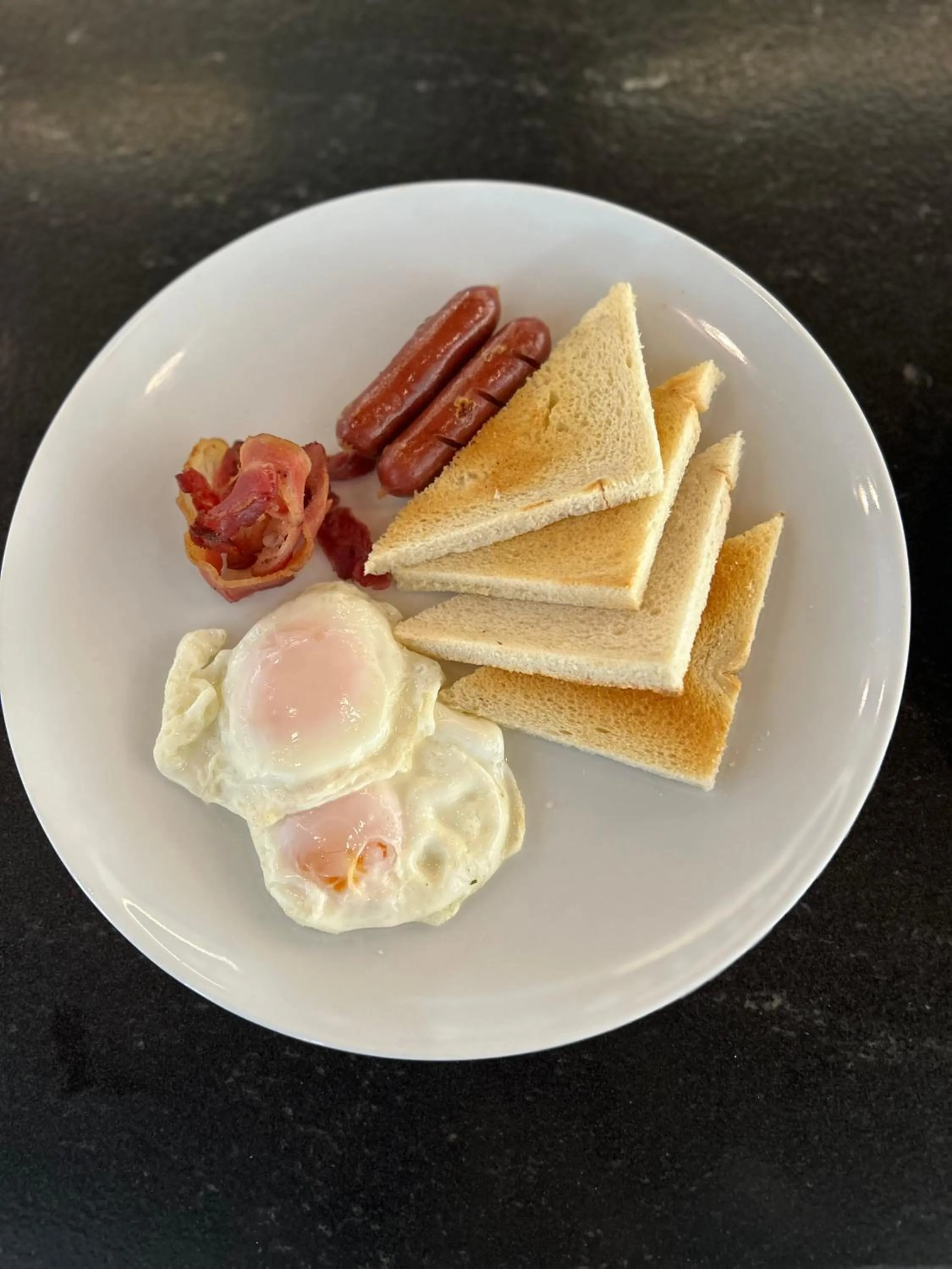 Restaurant/places to eat in Hacienda Samana Bay Hotel