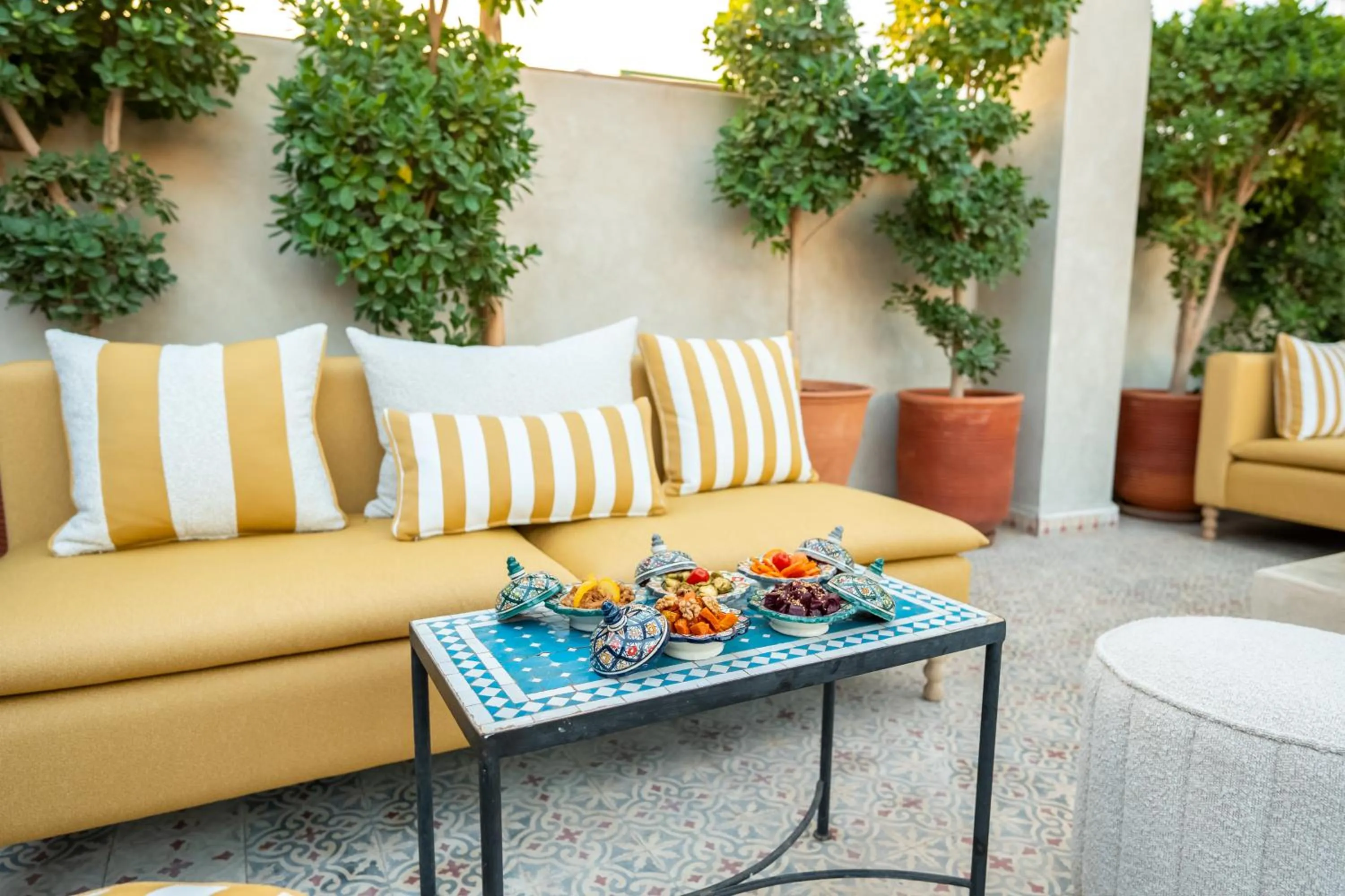 Dining area in Riad Les Yeux Bleus