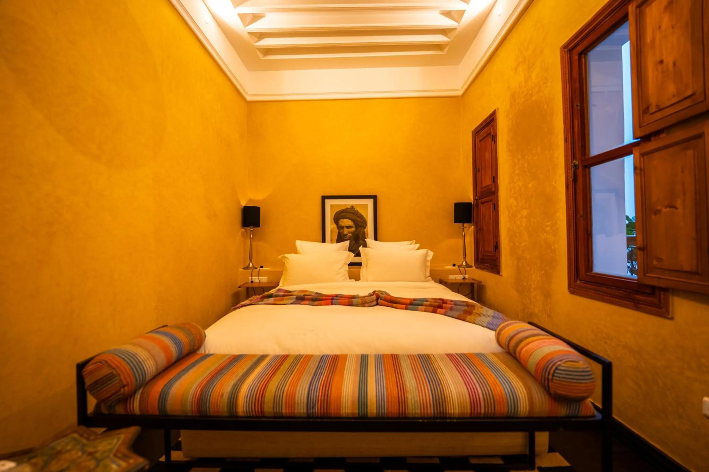 Bed in Riad Les Yeux Bleus