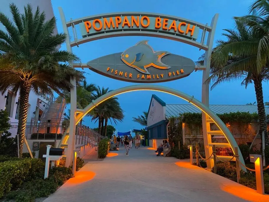 Across the Ocean few steps to beach contemporary three Bedroom townhouse