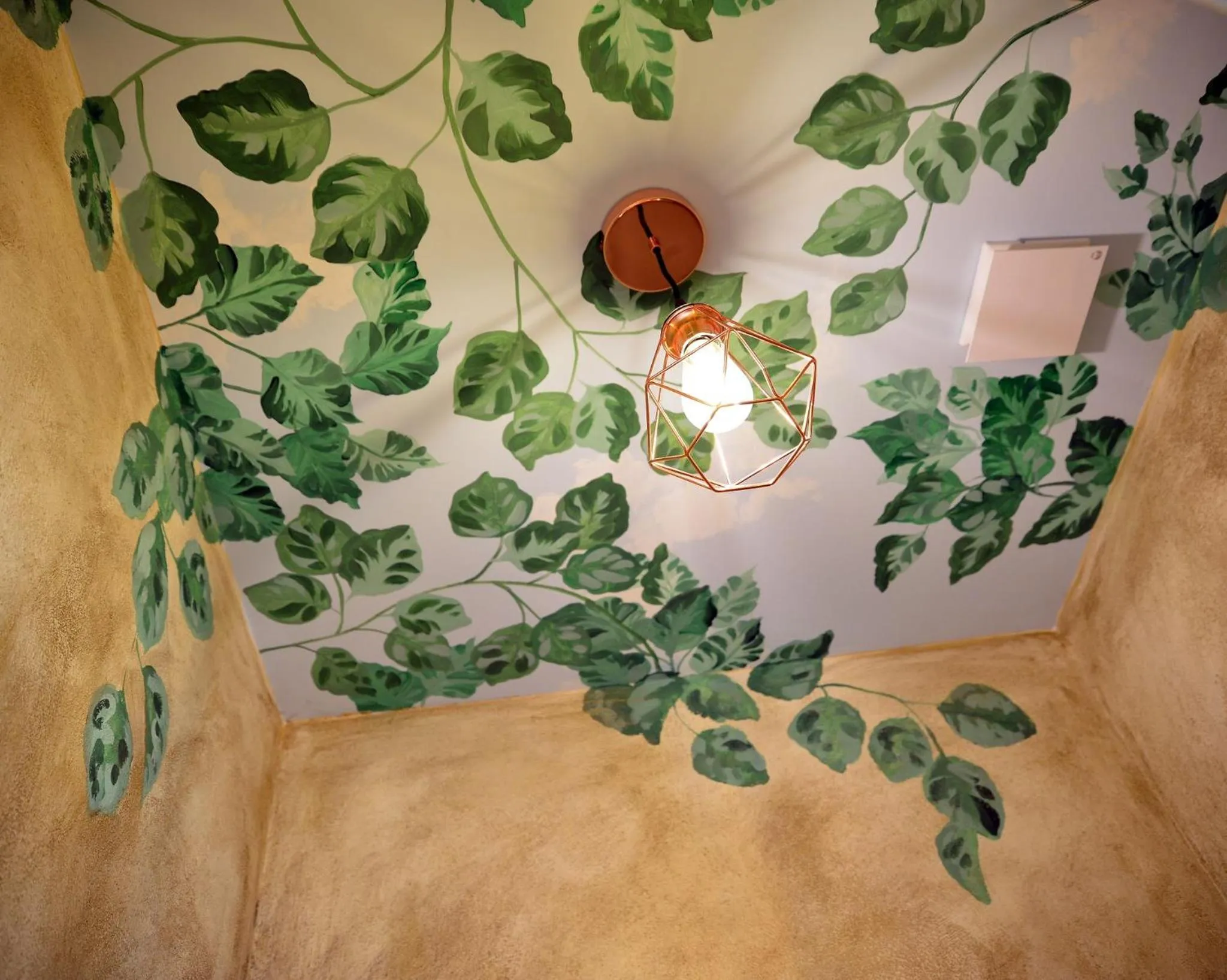 Bathroom in Urban jungle rooms