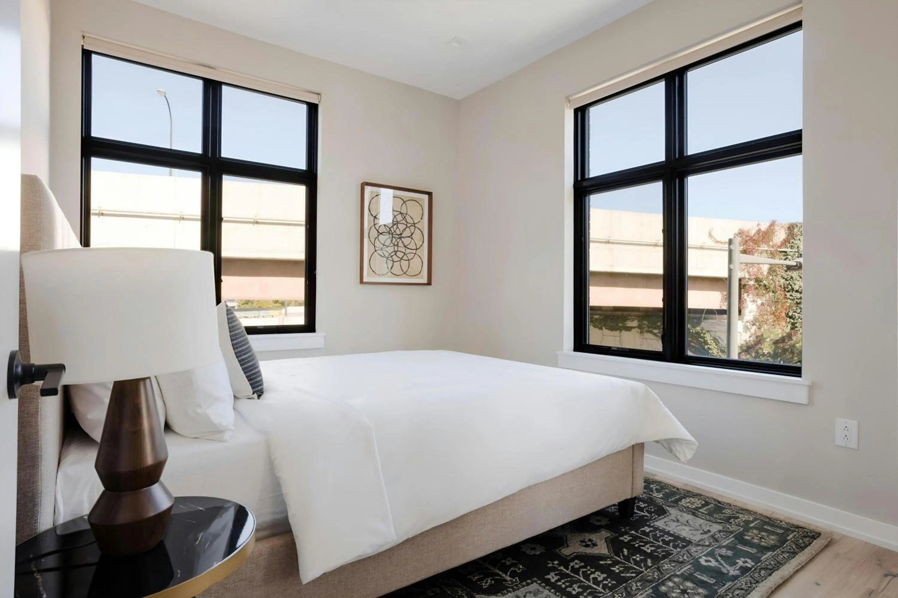 Bedroom, Bed in Sonder by Marriott Bonvoy The Edison Apartments Old City