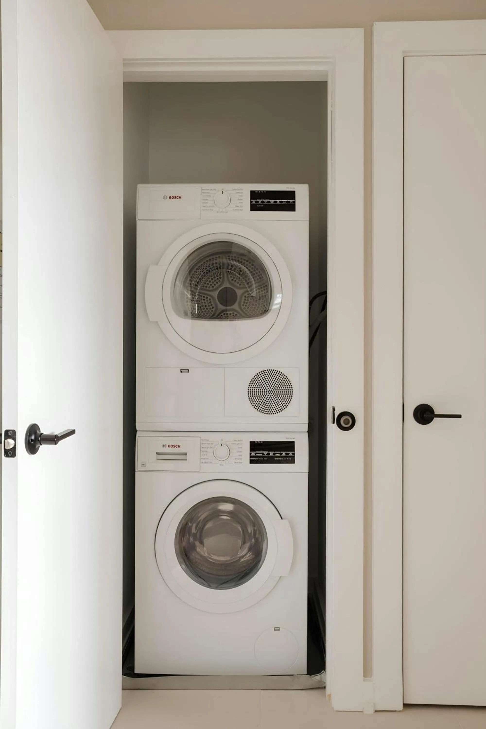 Photo of the whole room in Sonder by Marriott Bonvoy The Edison Apartments Old City