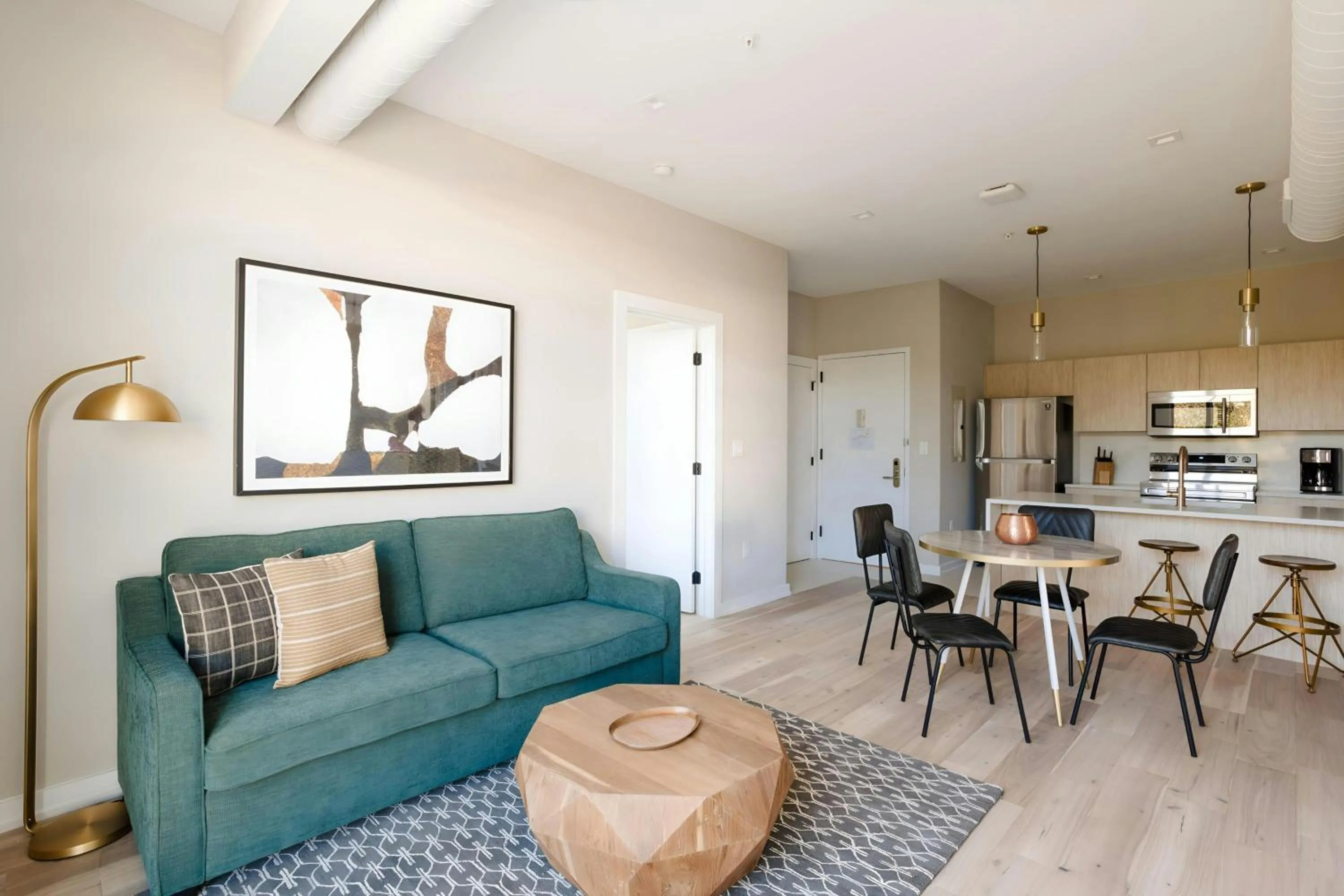 Bedroom in Sonder by Marriott Bonvoy The Edison Apartments Old City