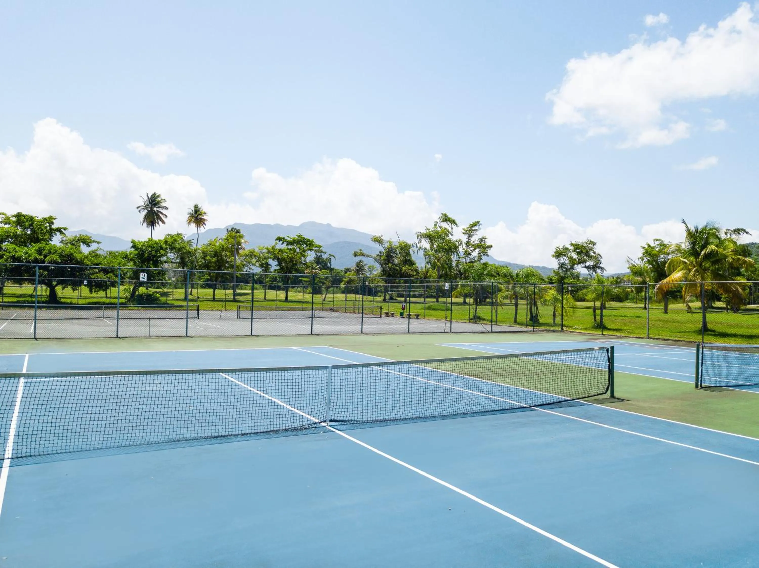Tennis court in Wyndham Grand Rio Mar Rainforest Beach and Golf Resort