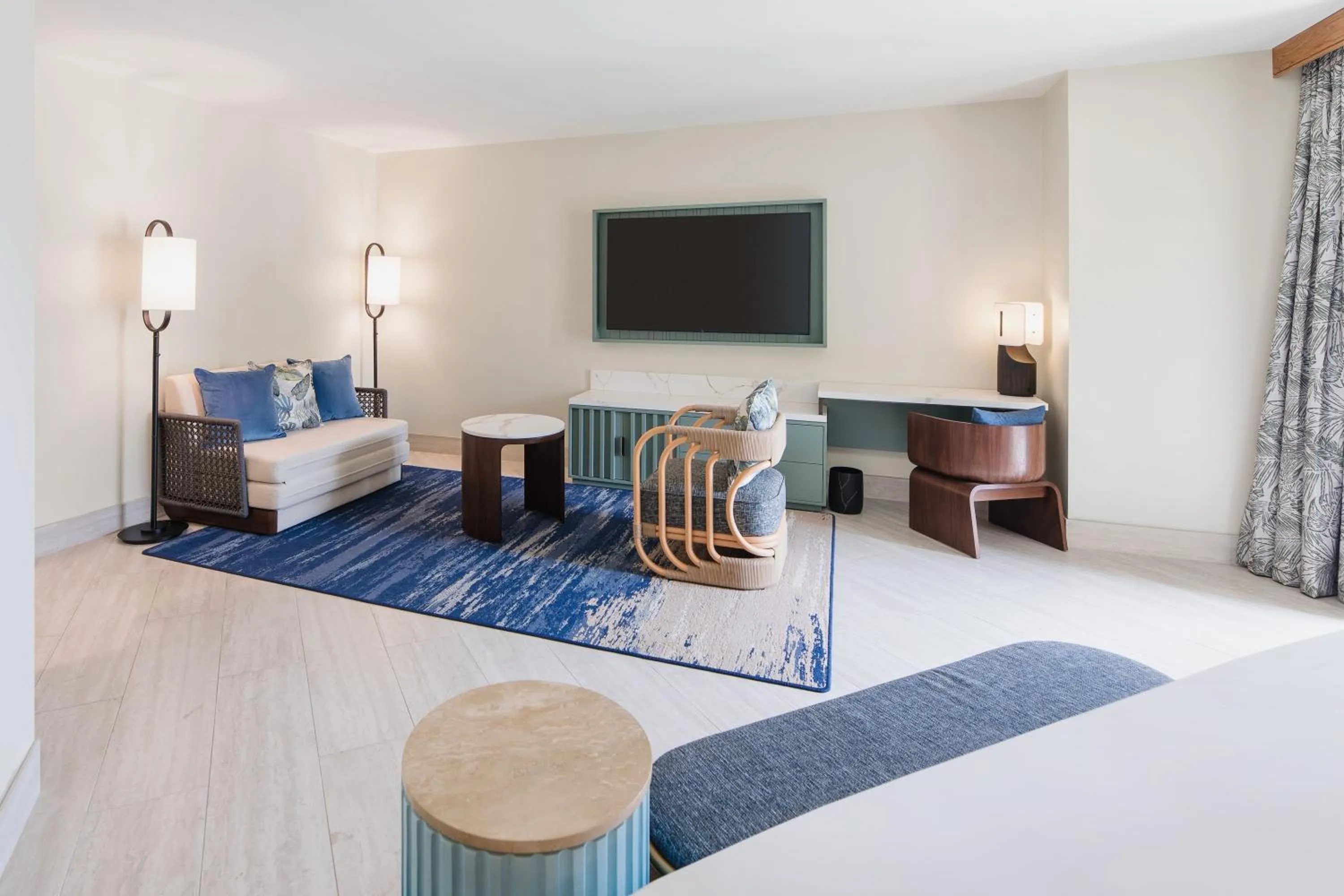 Seating area, Bed in Wyndham Grand Rio Mar Rainforest Beach and Golf Resort