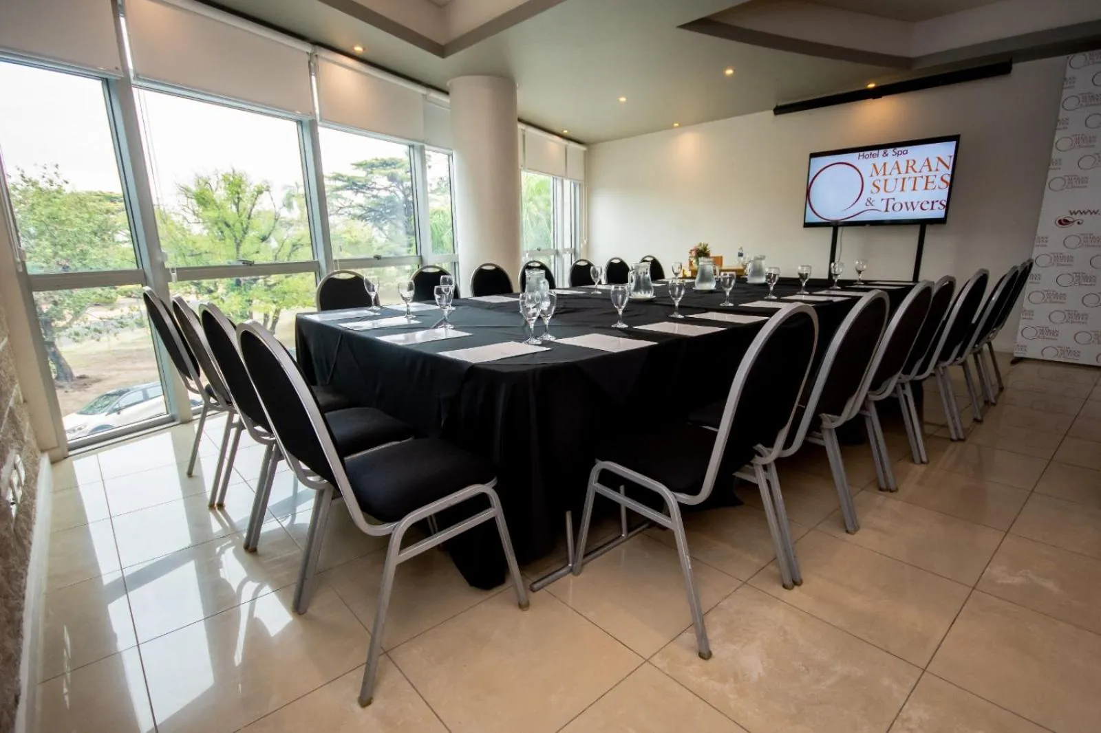 Meeting/conference room in Maran Suites & Towers