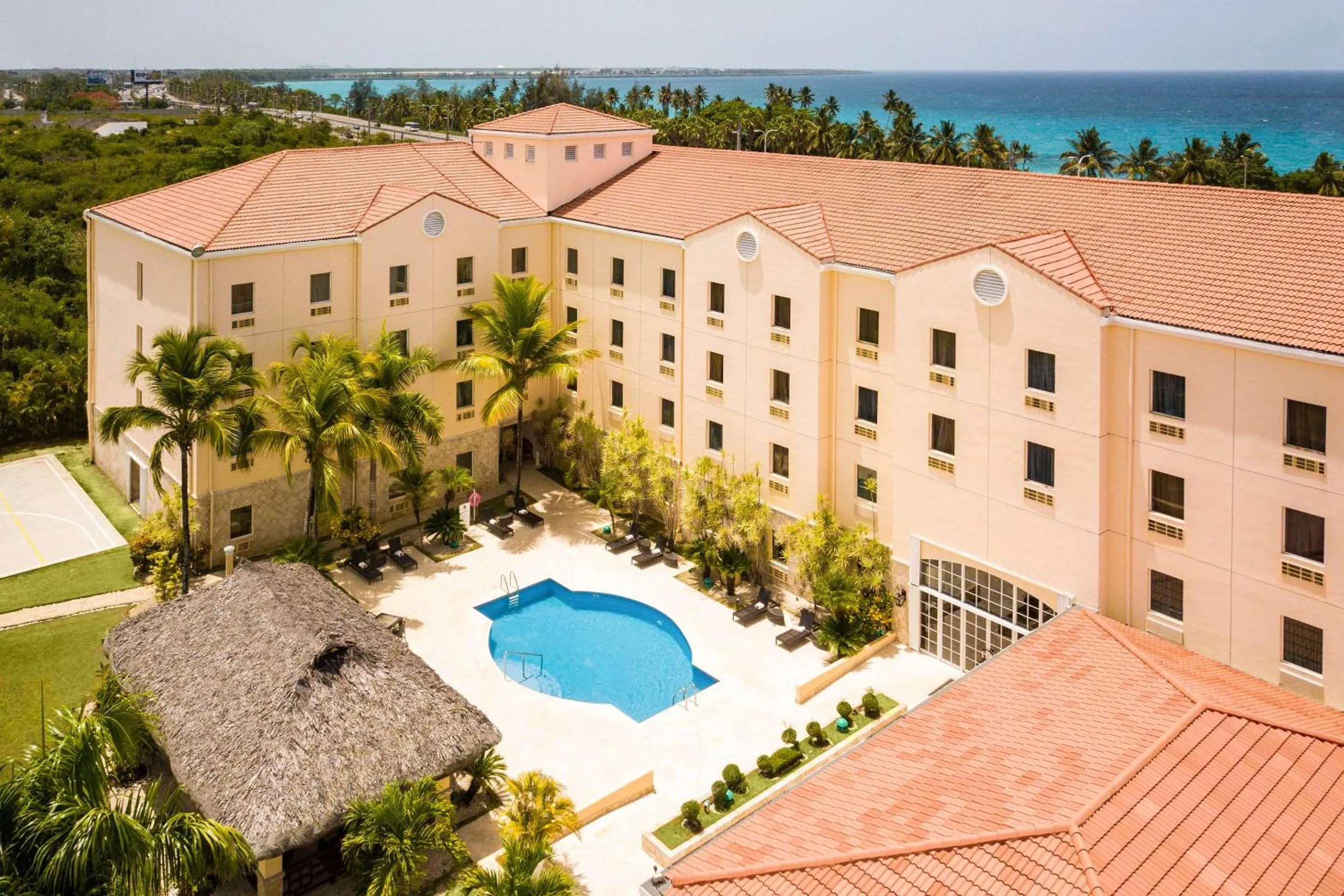 Property building in Quality Hotel Real Aeropuerto Santo Domingo