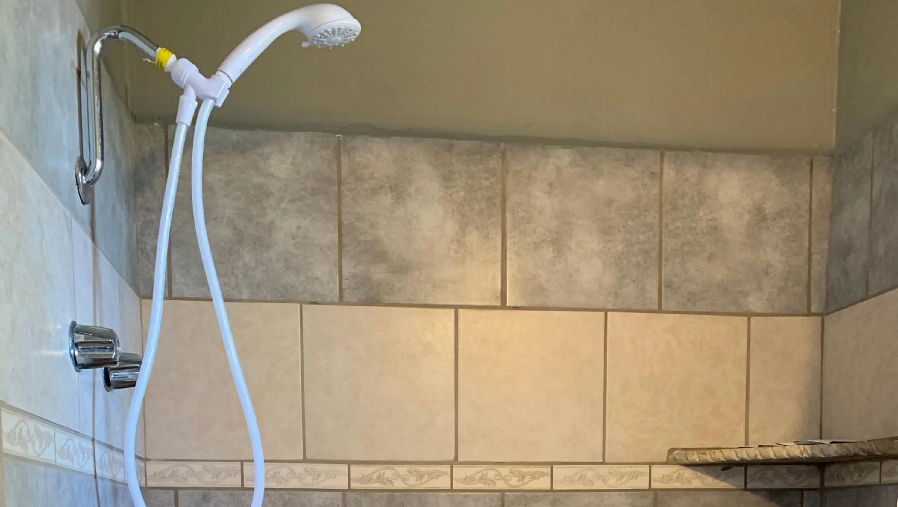 Bathroom in Copper Mountain Motel