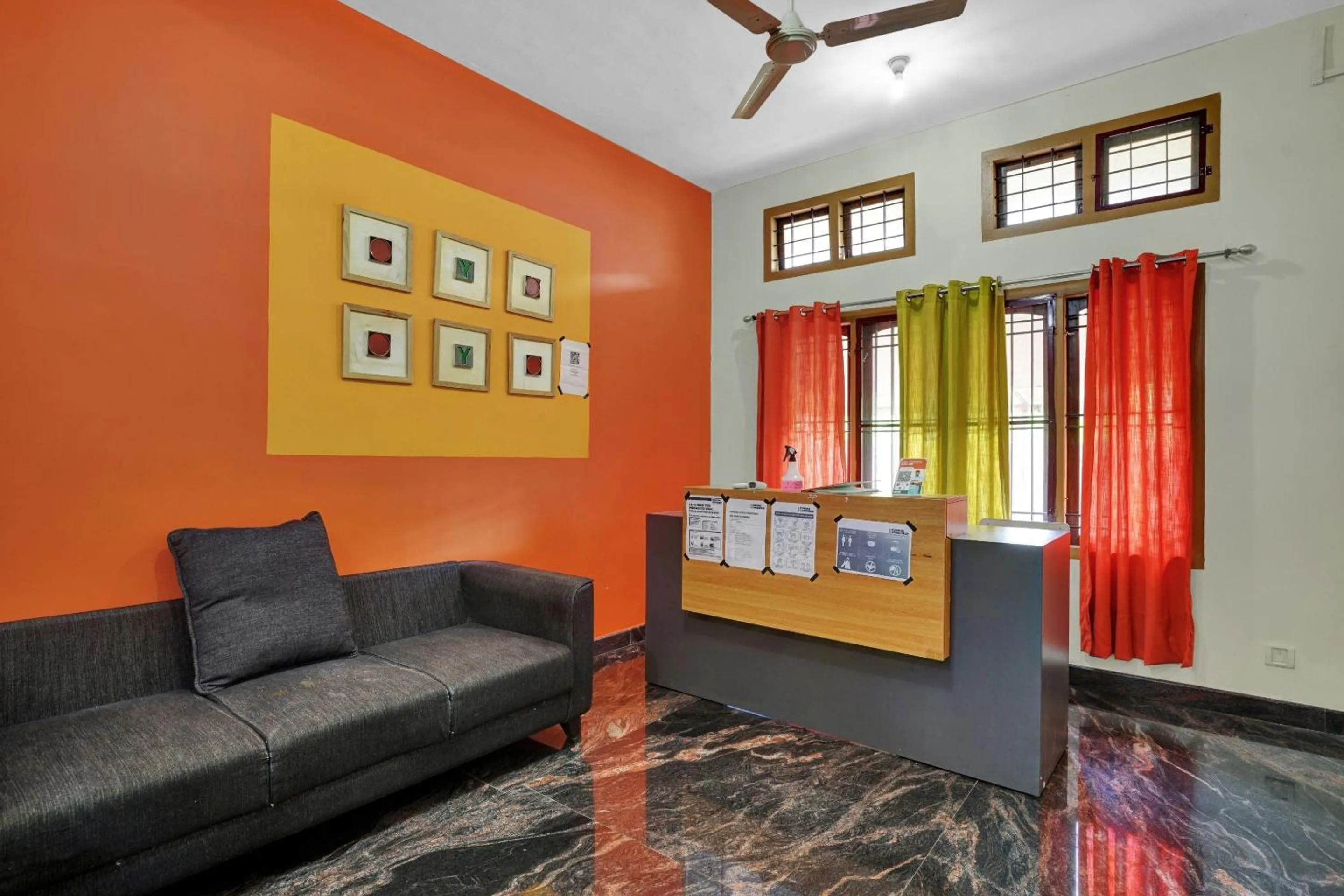 Lobby or reception in Collection O Lala Homes