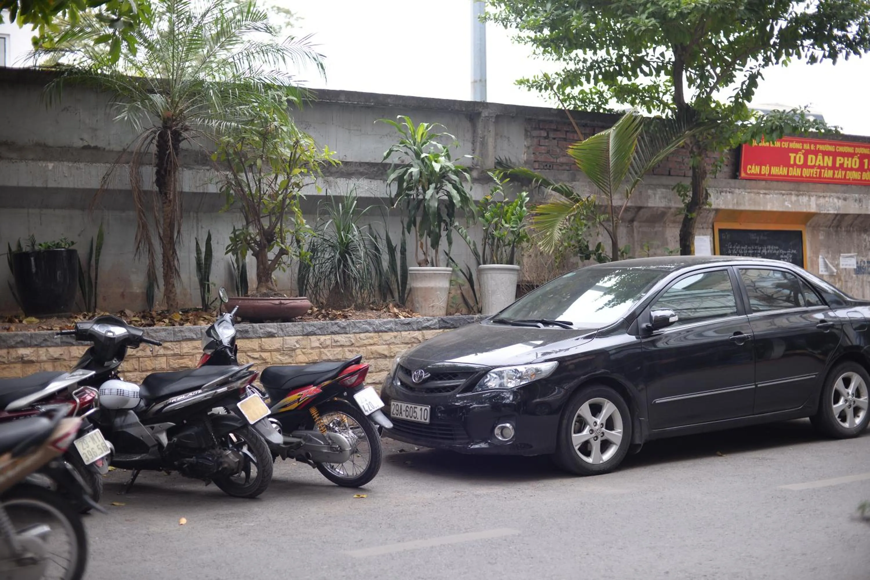 Property building in Valentine Hotel Hanoi