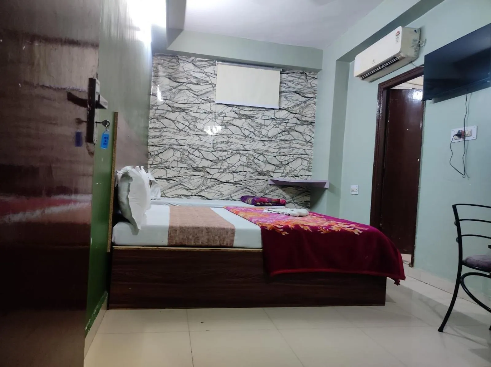 Bedroom, Bed in Hotel Siddhi Vinayak