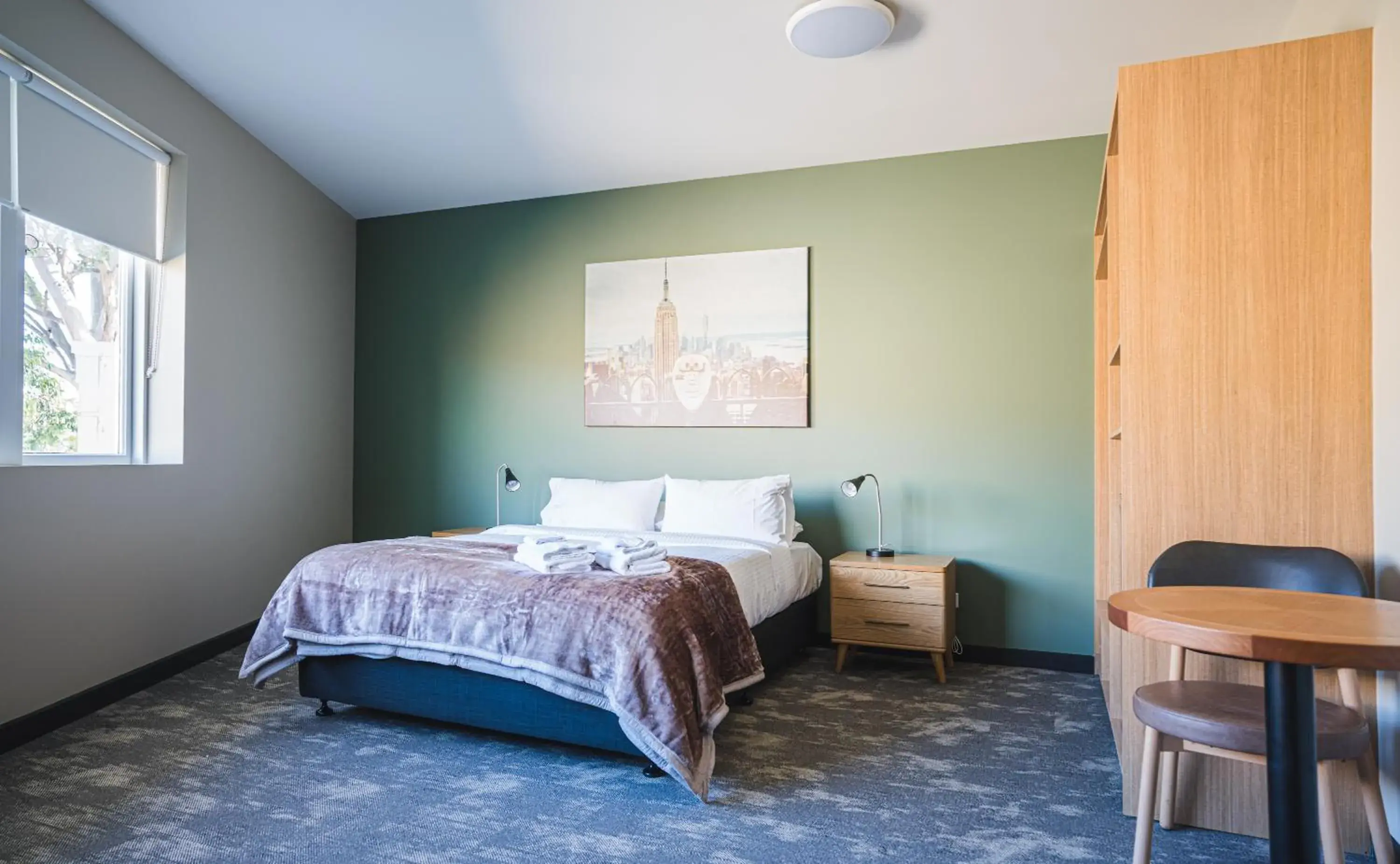 Triple Room in The Peakhurst Triple Room in The Peakhurst