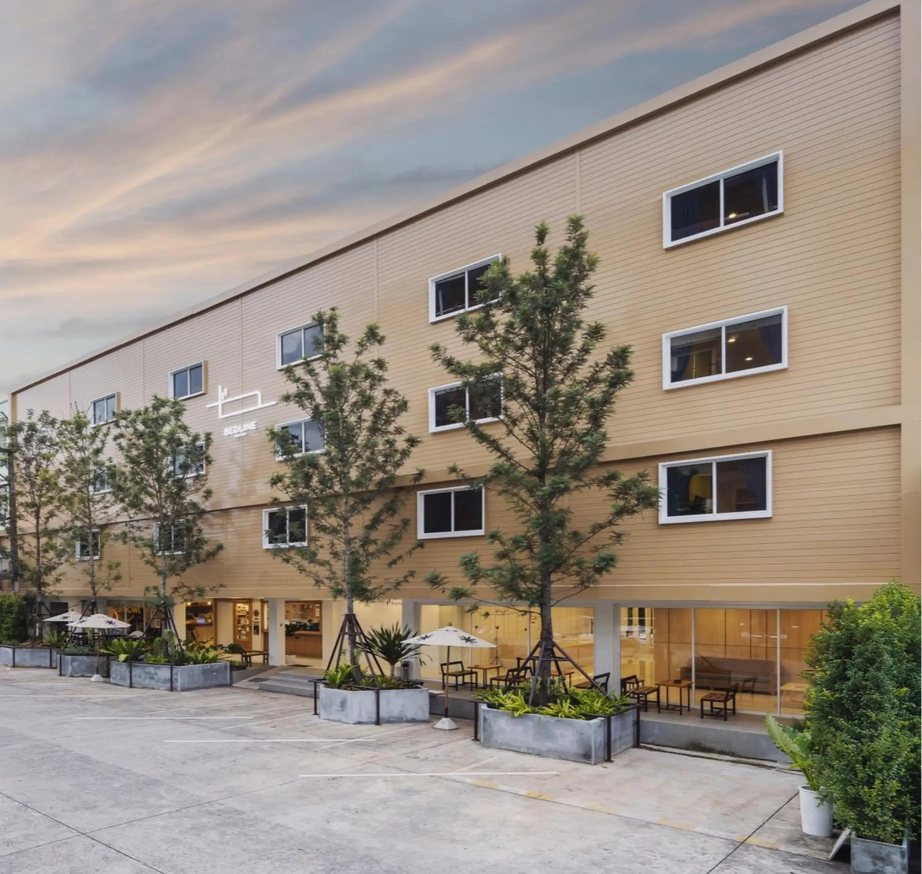 Bedline Hotel - SHA Certified Bedline Hotel - SHA Certified