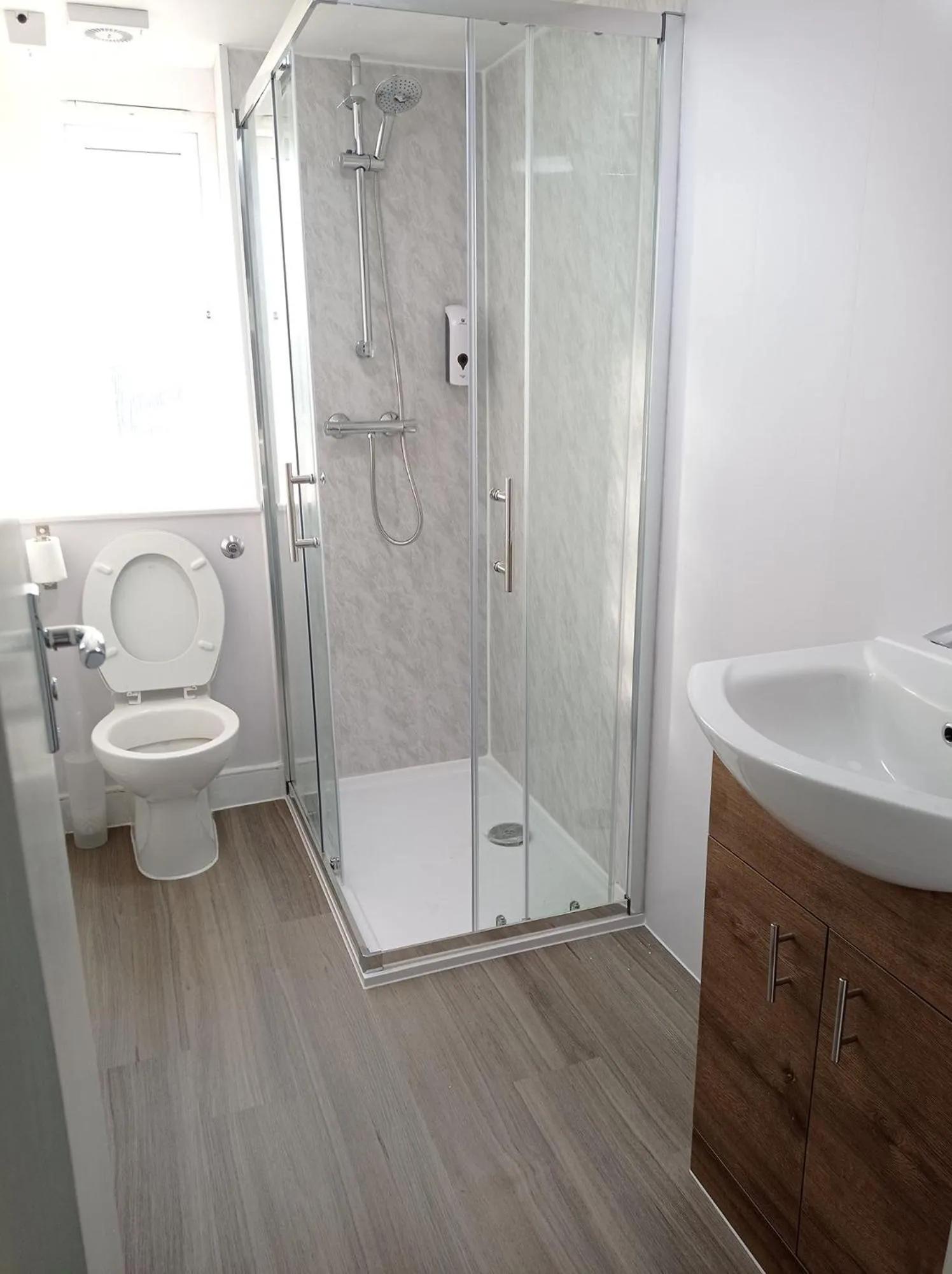 Bathroom in Mill Studio A - Self contained one bed studio flat