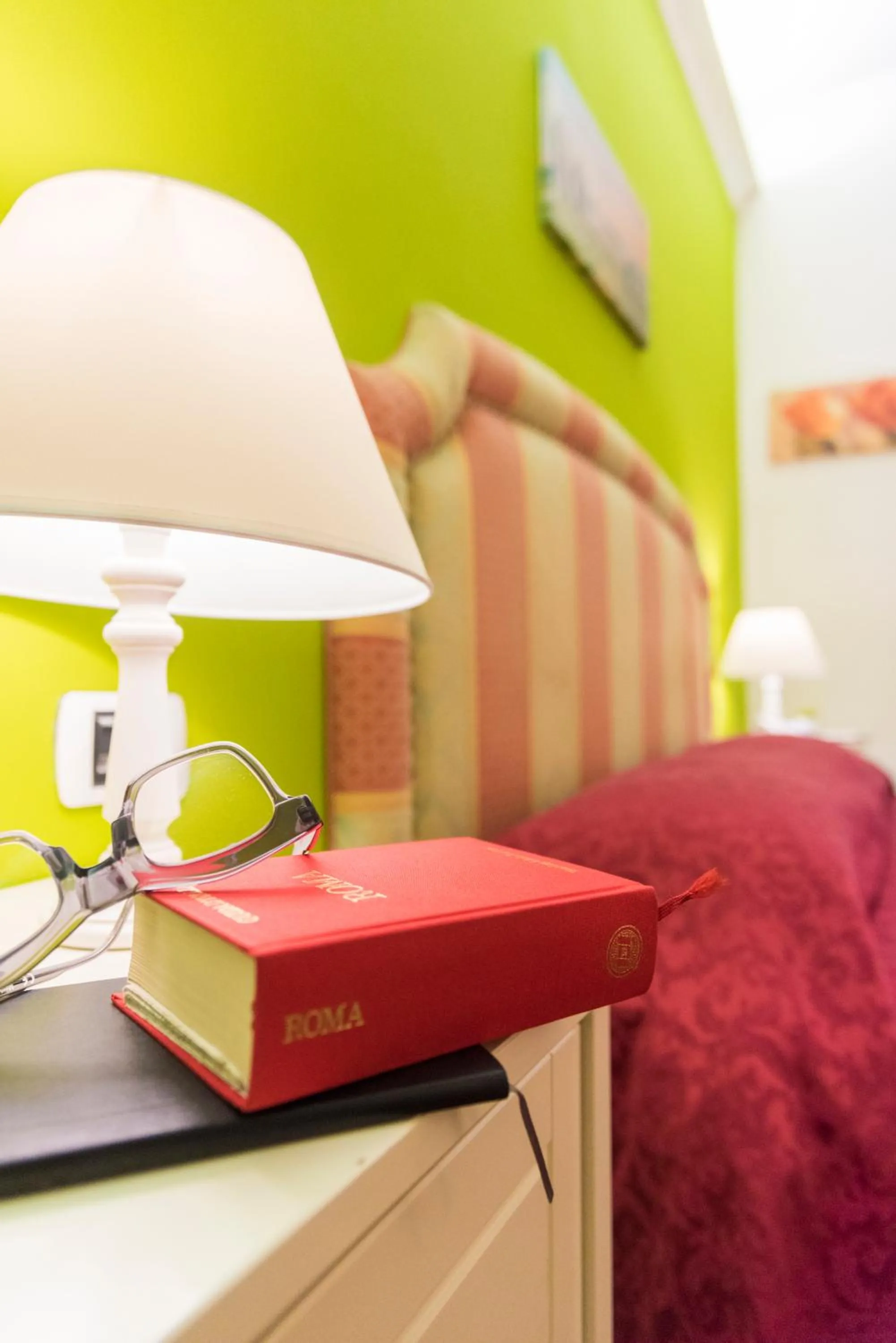 Bed in Gregorio's Rooms