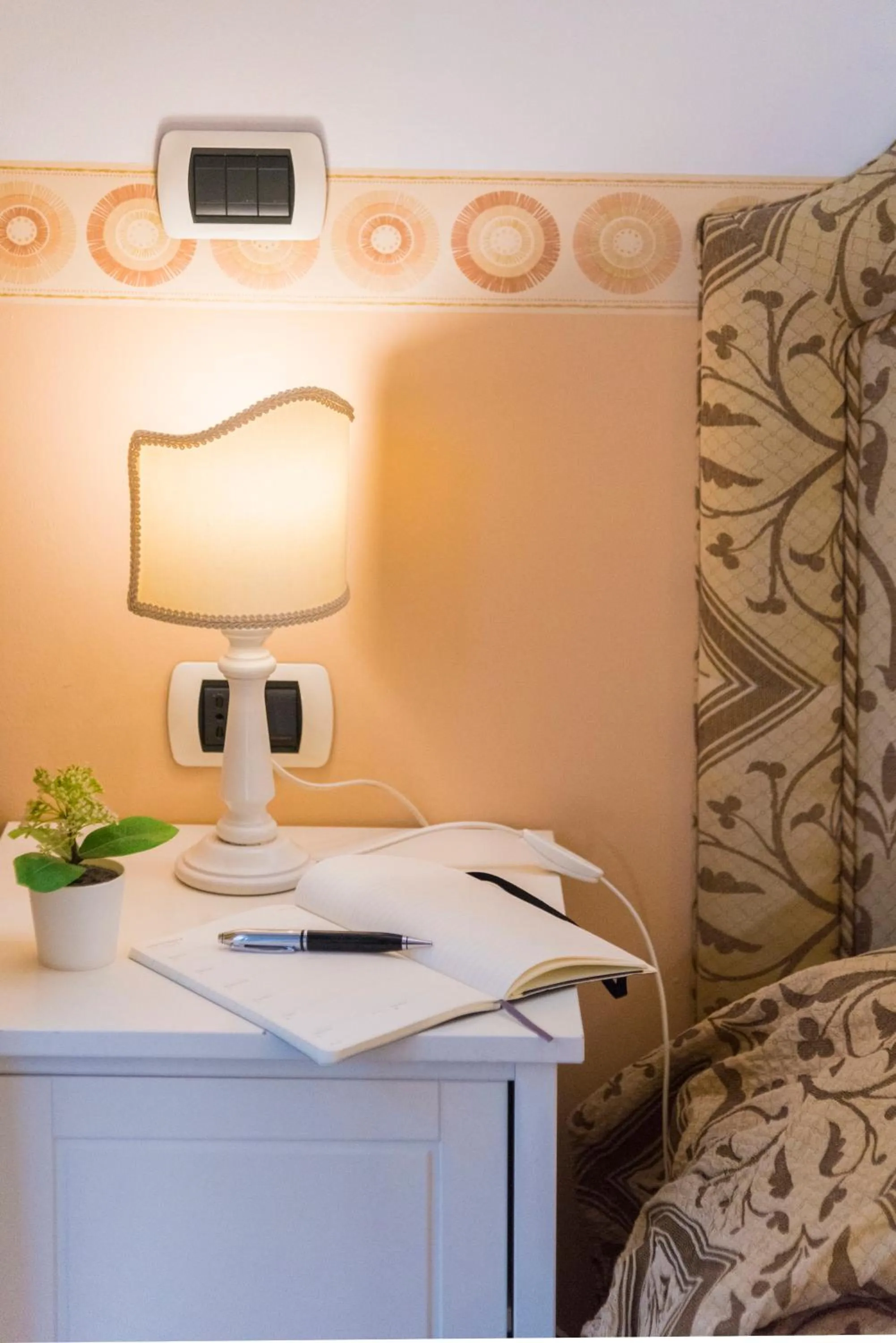 Bed in Gregorio's Rooms