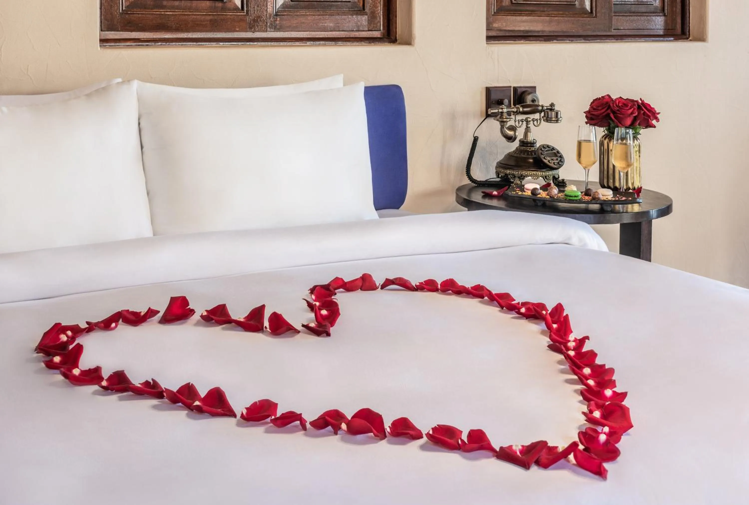 Bedroom, Bed in Al Maya Island & Resort