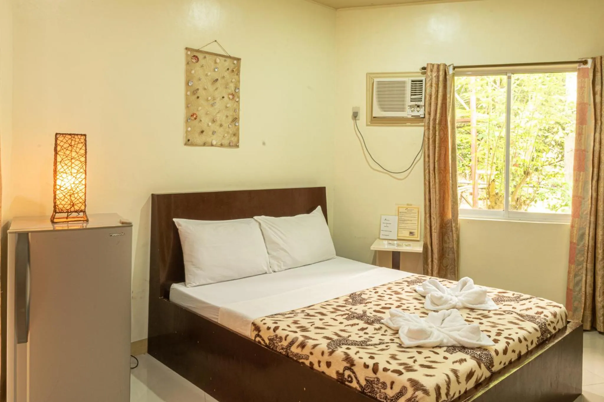 Bed in Almira Diving Resort- Panglao