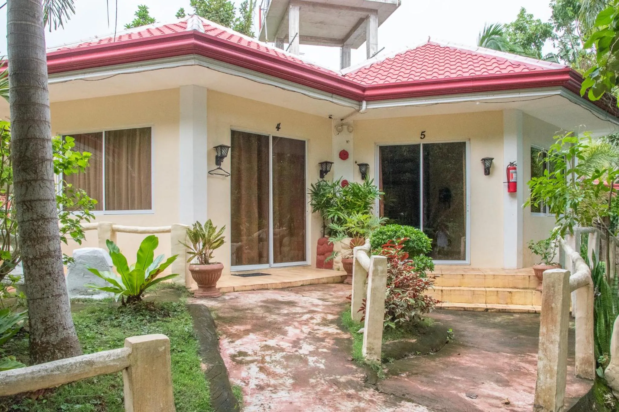Property building in Almira Diving Resort- Panglao