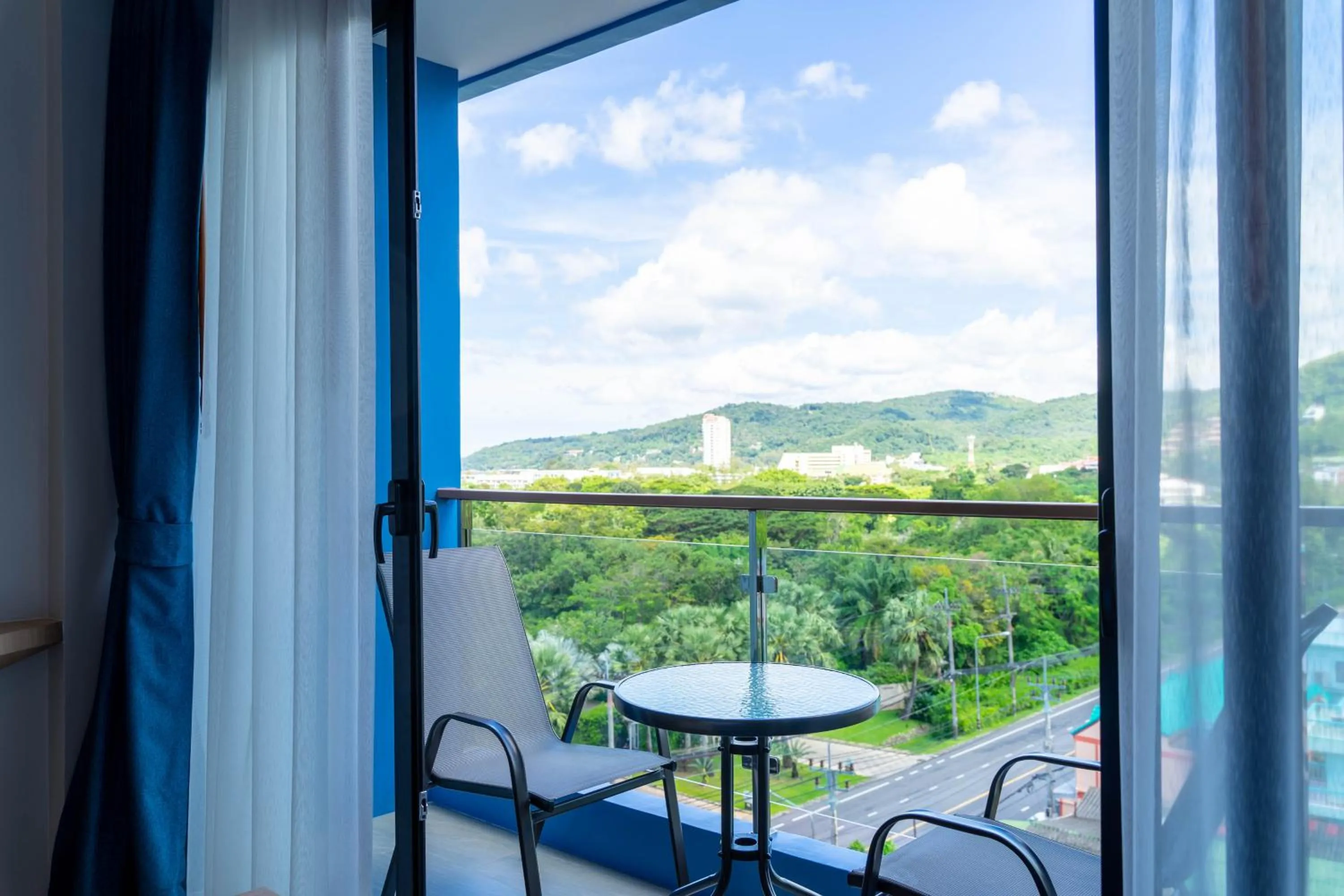 Golden Paradise Hotel - SHA PLUS