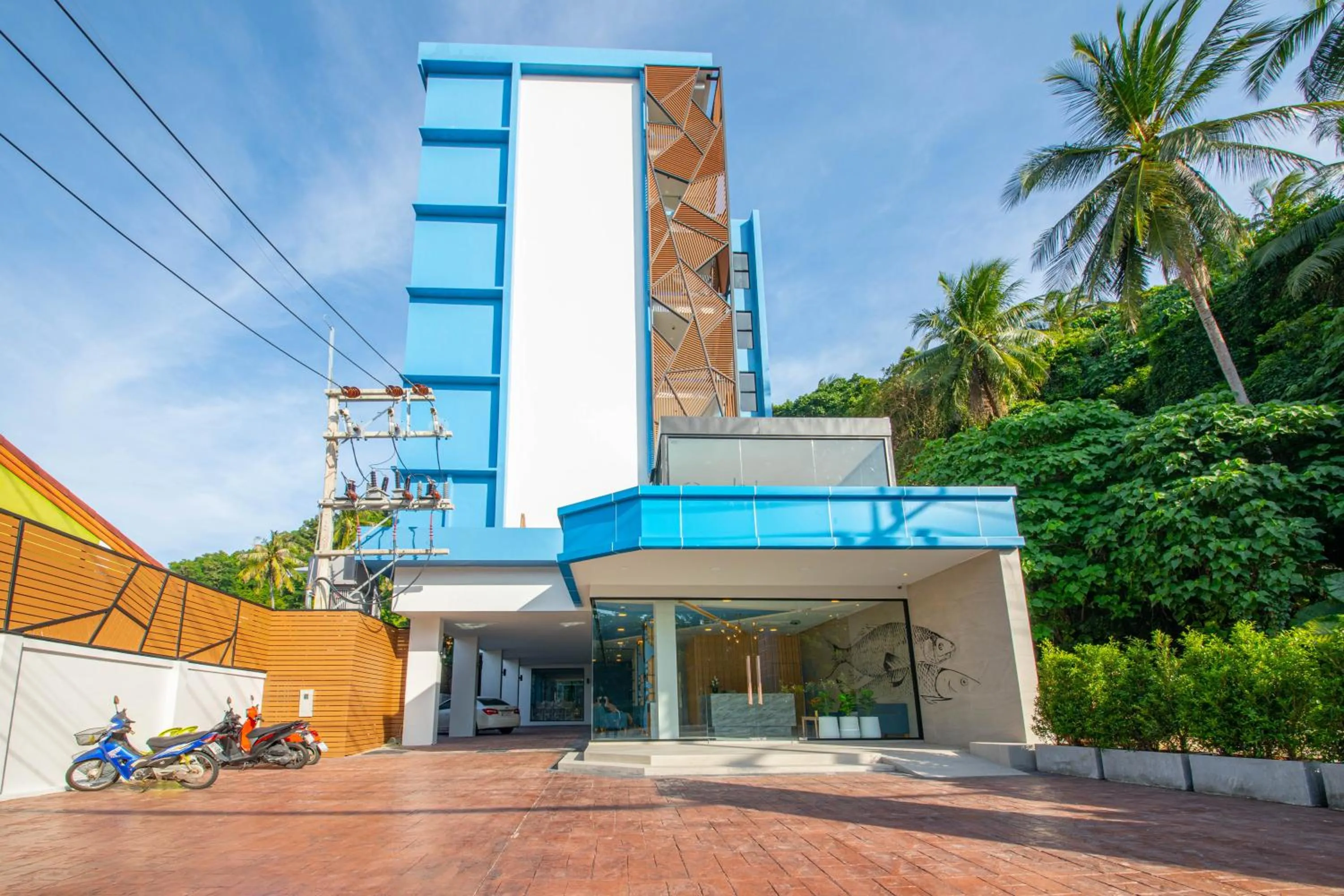 Property building in Golden Paradise Hotel - SHA PLUS
