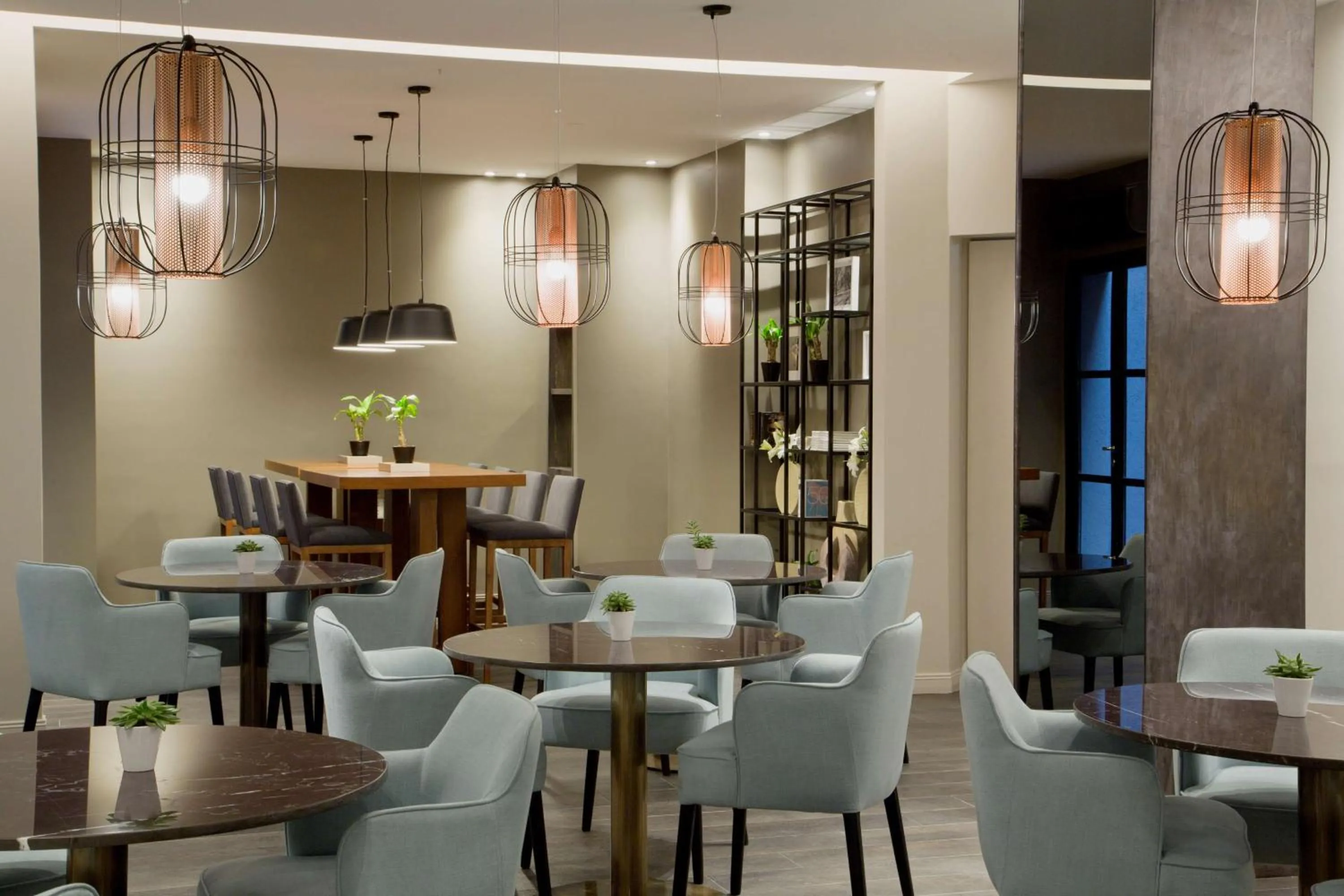 Lounge or bar in NH Collection Buenos Aires Crillón