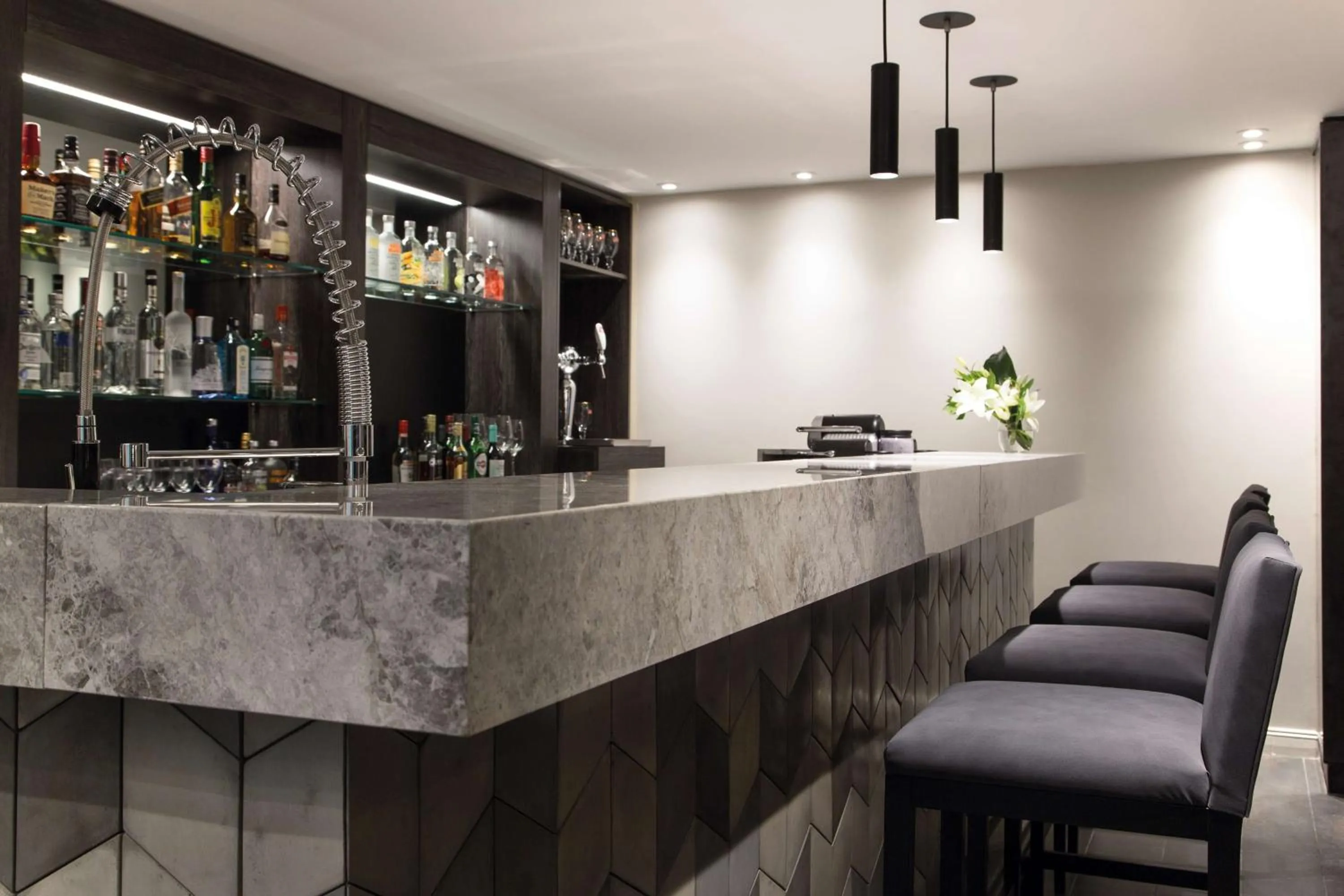 Lounge or bar in NH Collection Buenos Aires Crillón