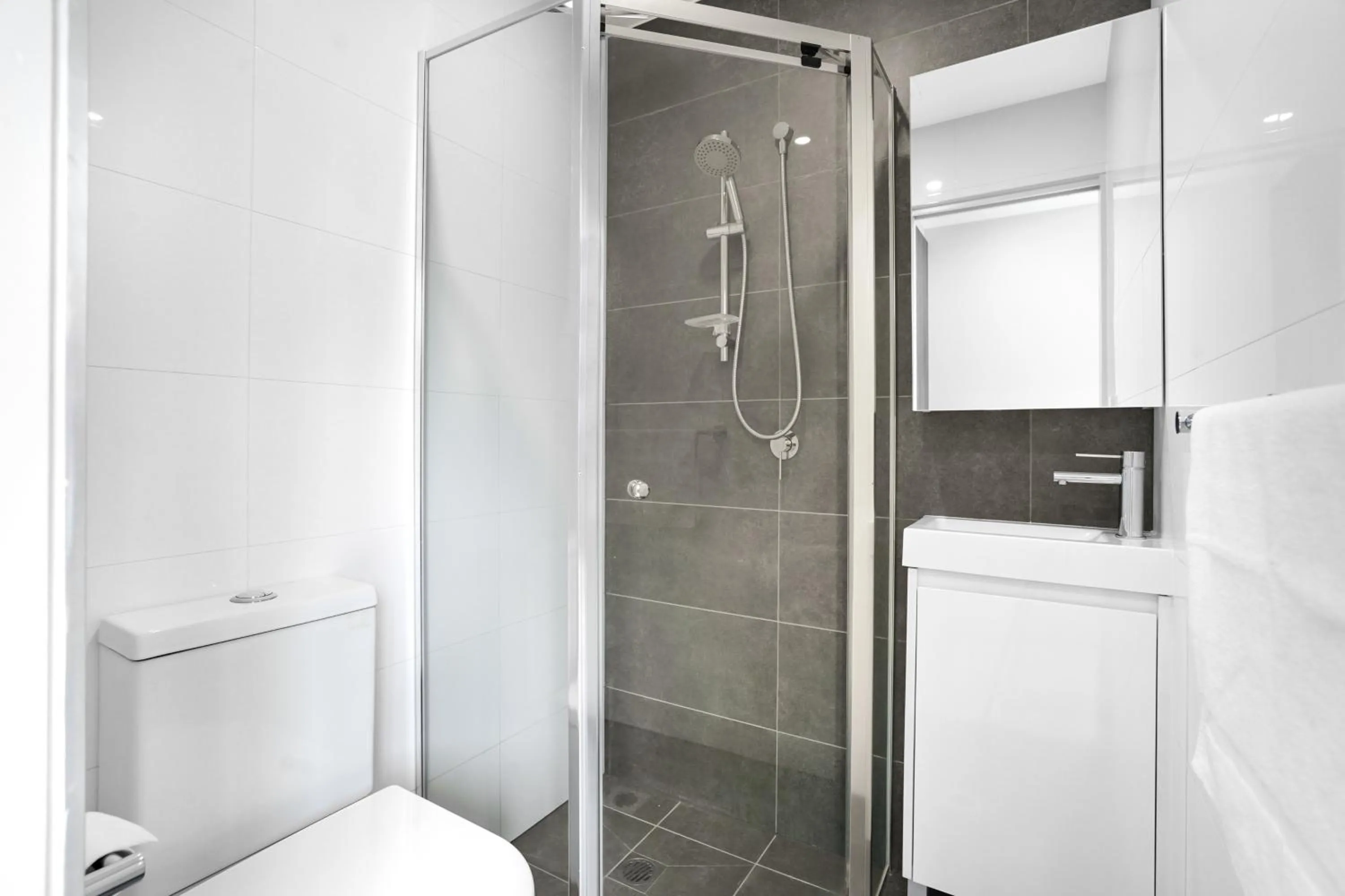 Bathroom in Coogee Studio Apartments